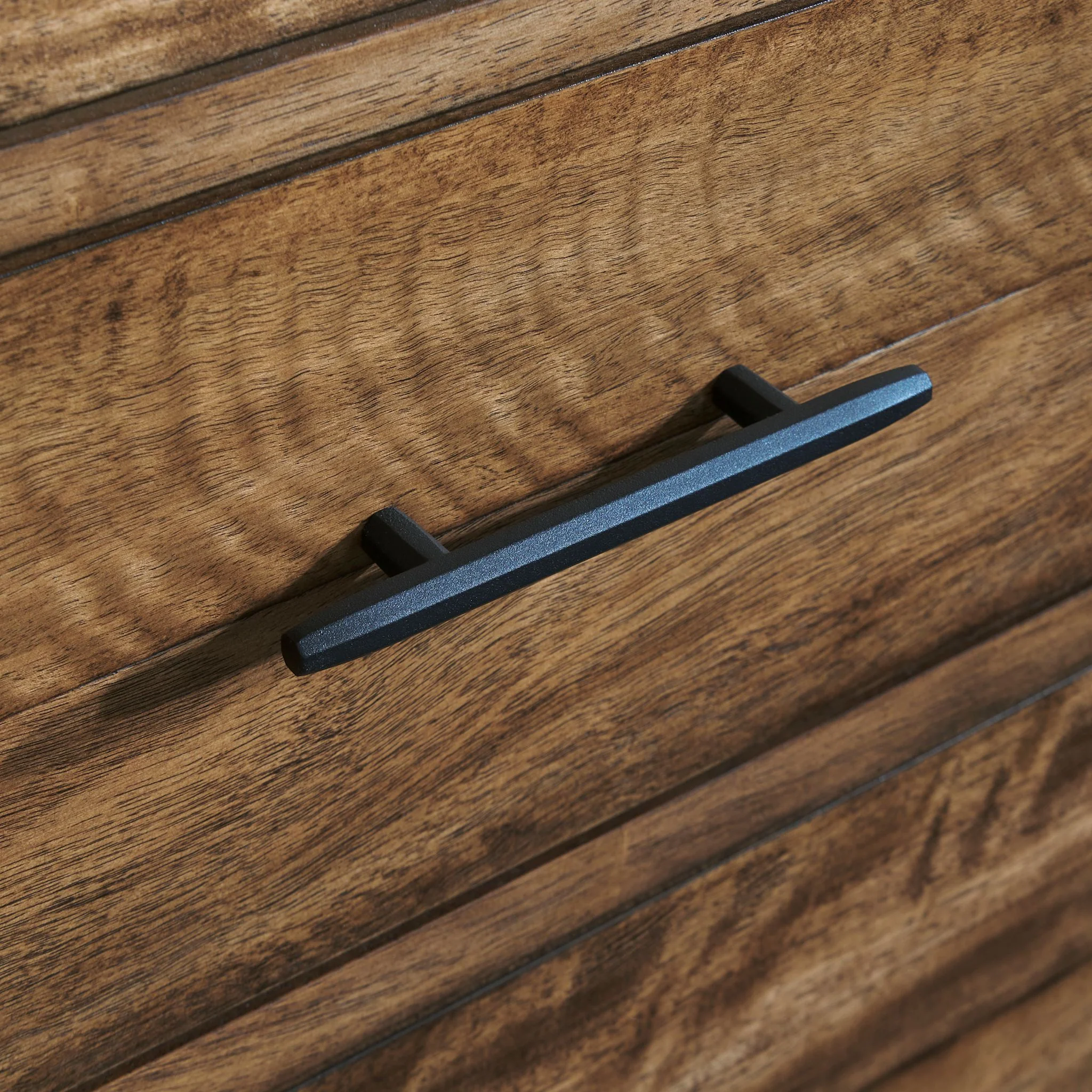 Steenlage-Exclusive Dresser - Image 7