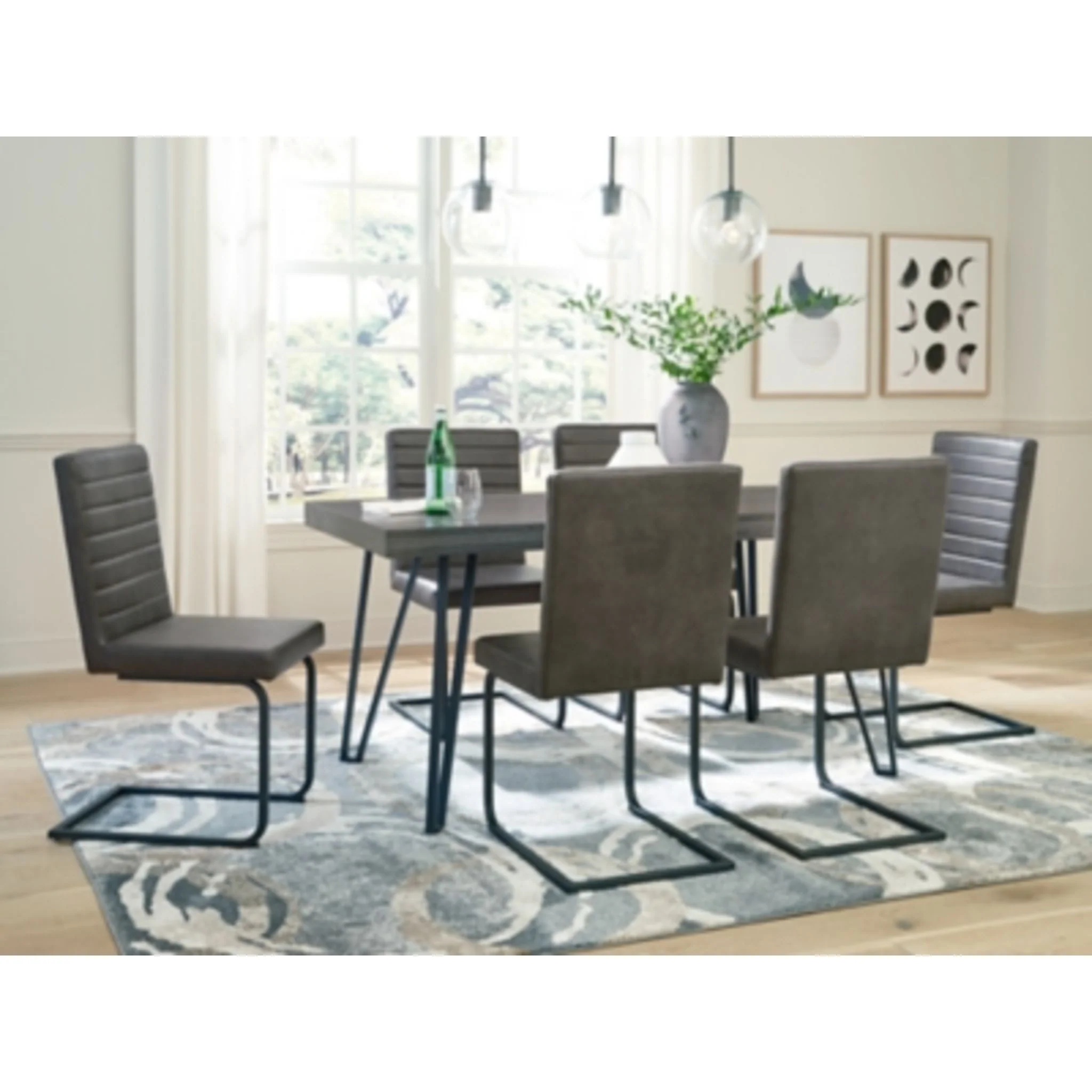 Strumford Dining Room - Image 10