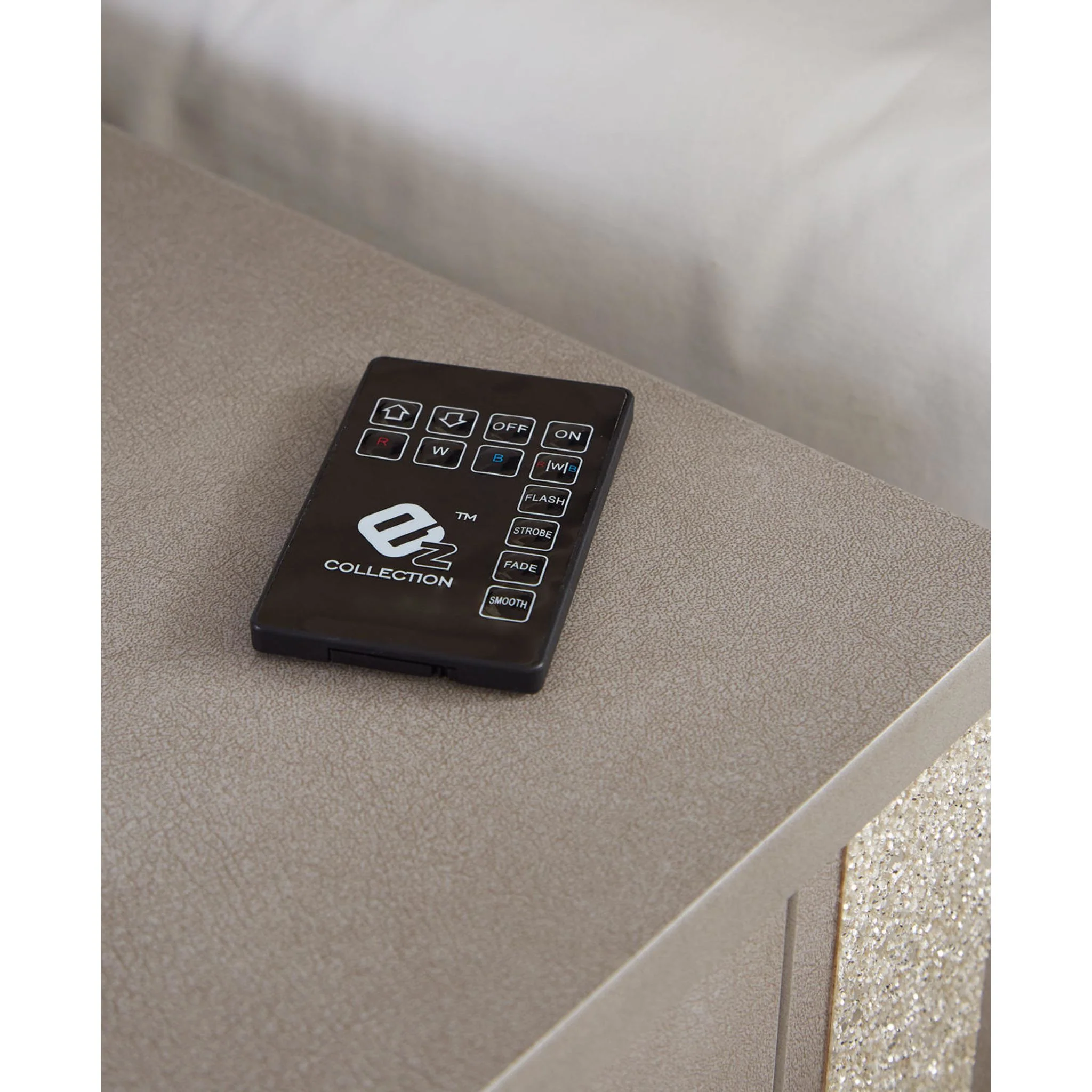 Surancha Poster Bed - Image 7