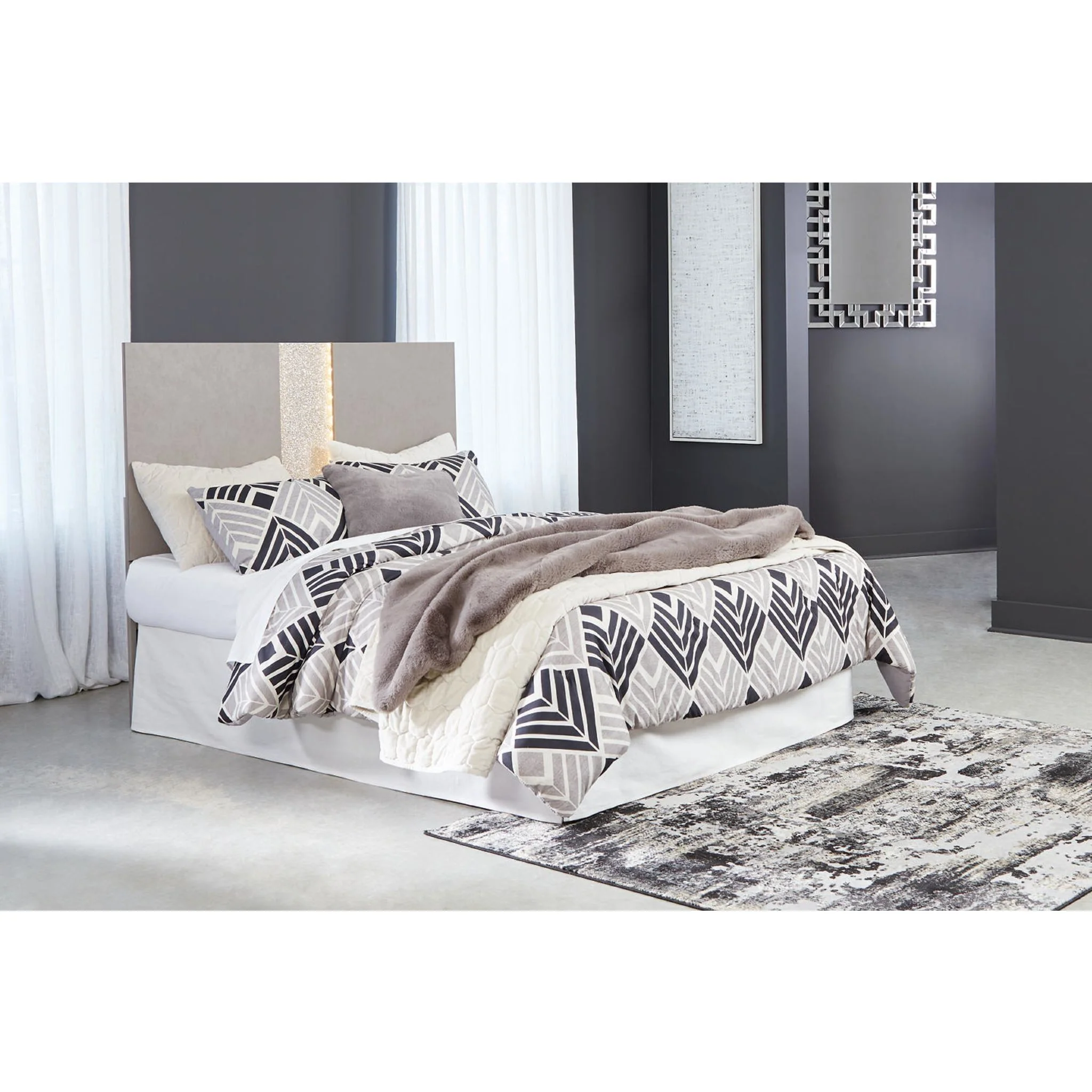 Surancha Queen/Full Panel Headboard - Image 3