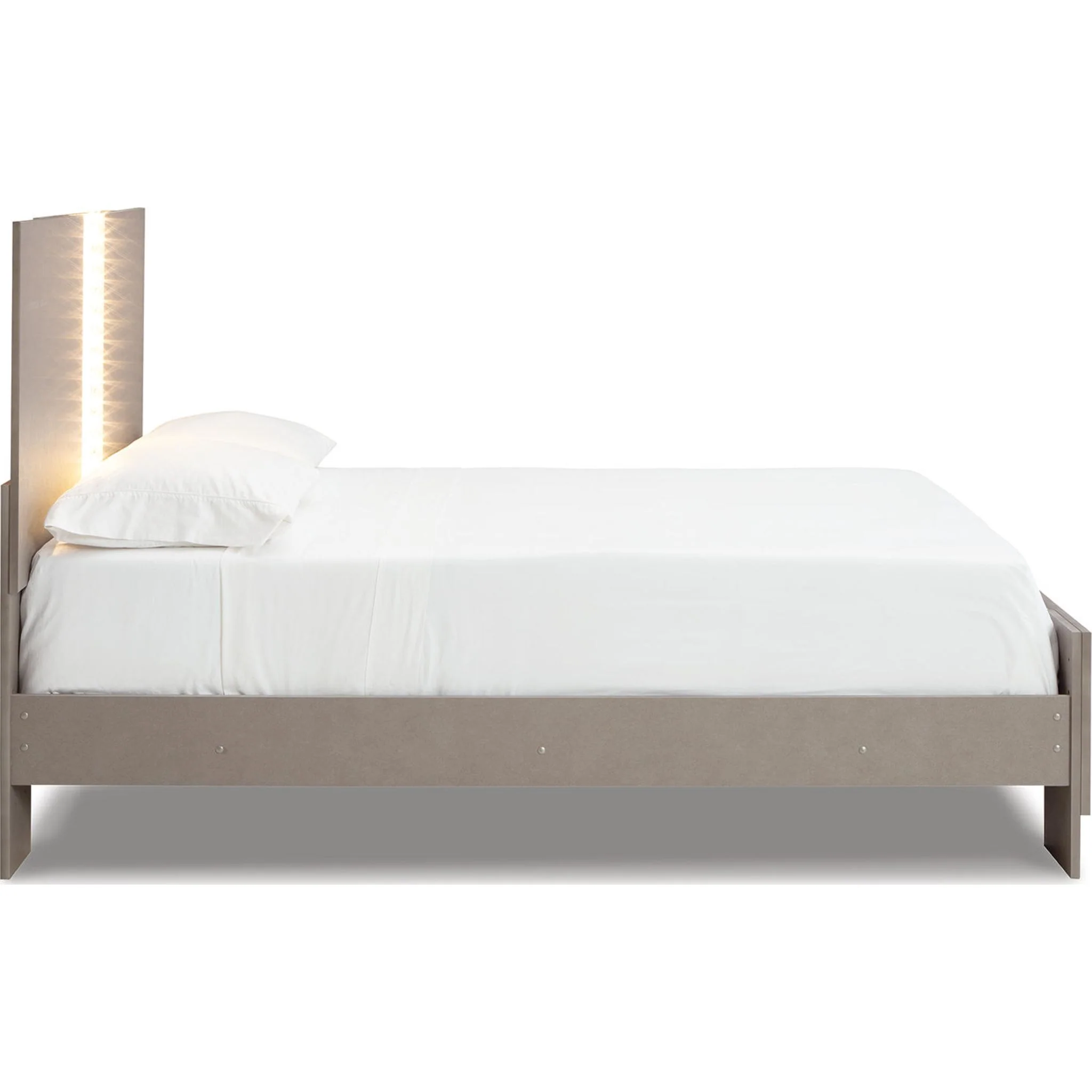 Surancha Panel Bed - Image 4