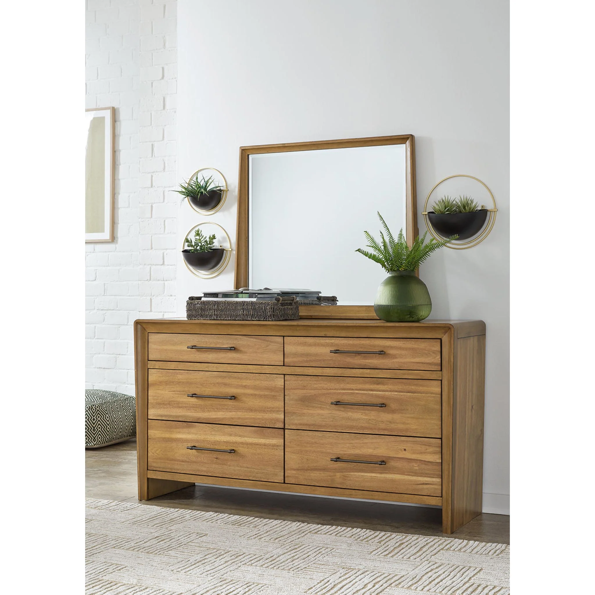 Takston-Exclusive Dresser and Mirror - Image 22