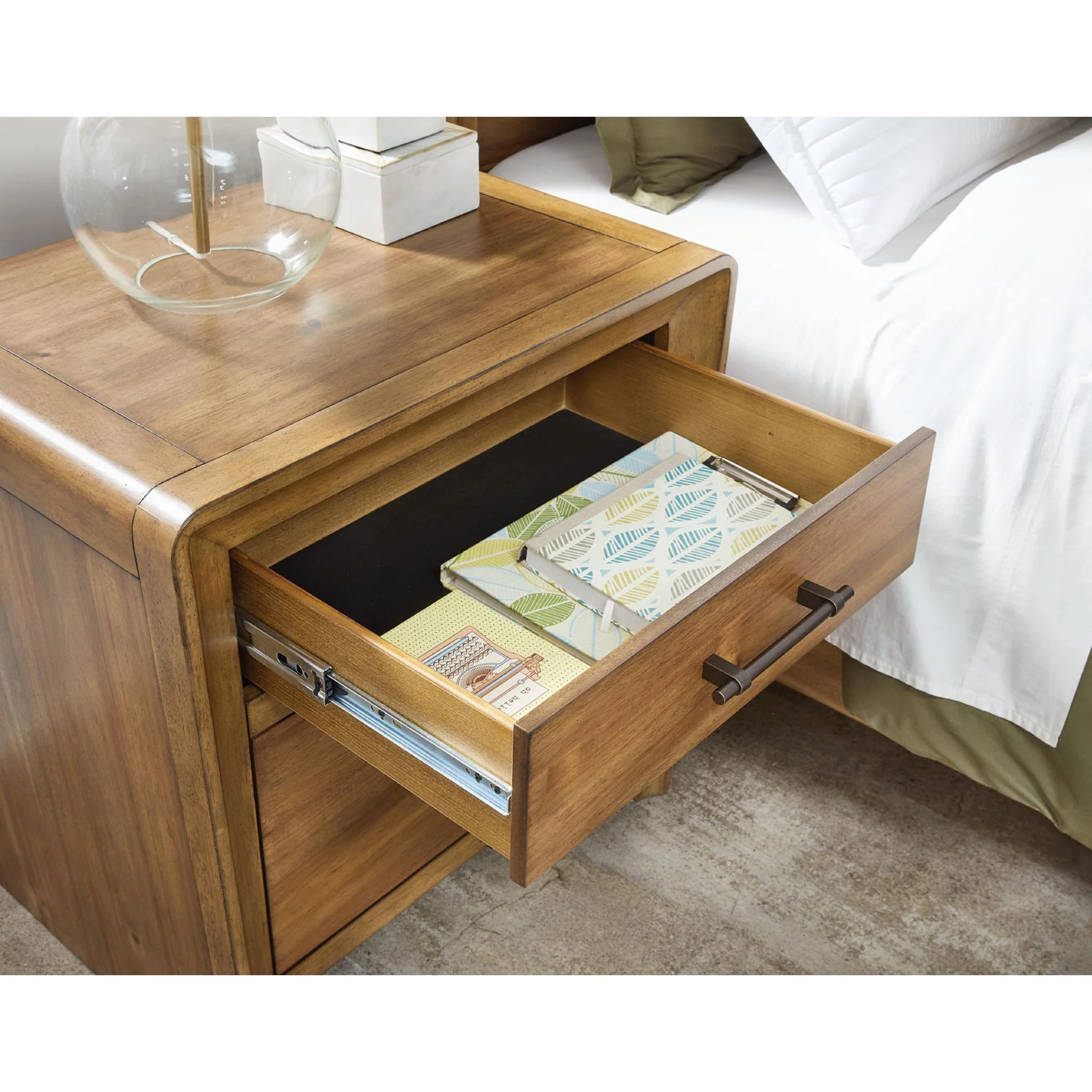 Takston-Exclusive Nightstand - Image 10