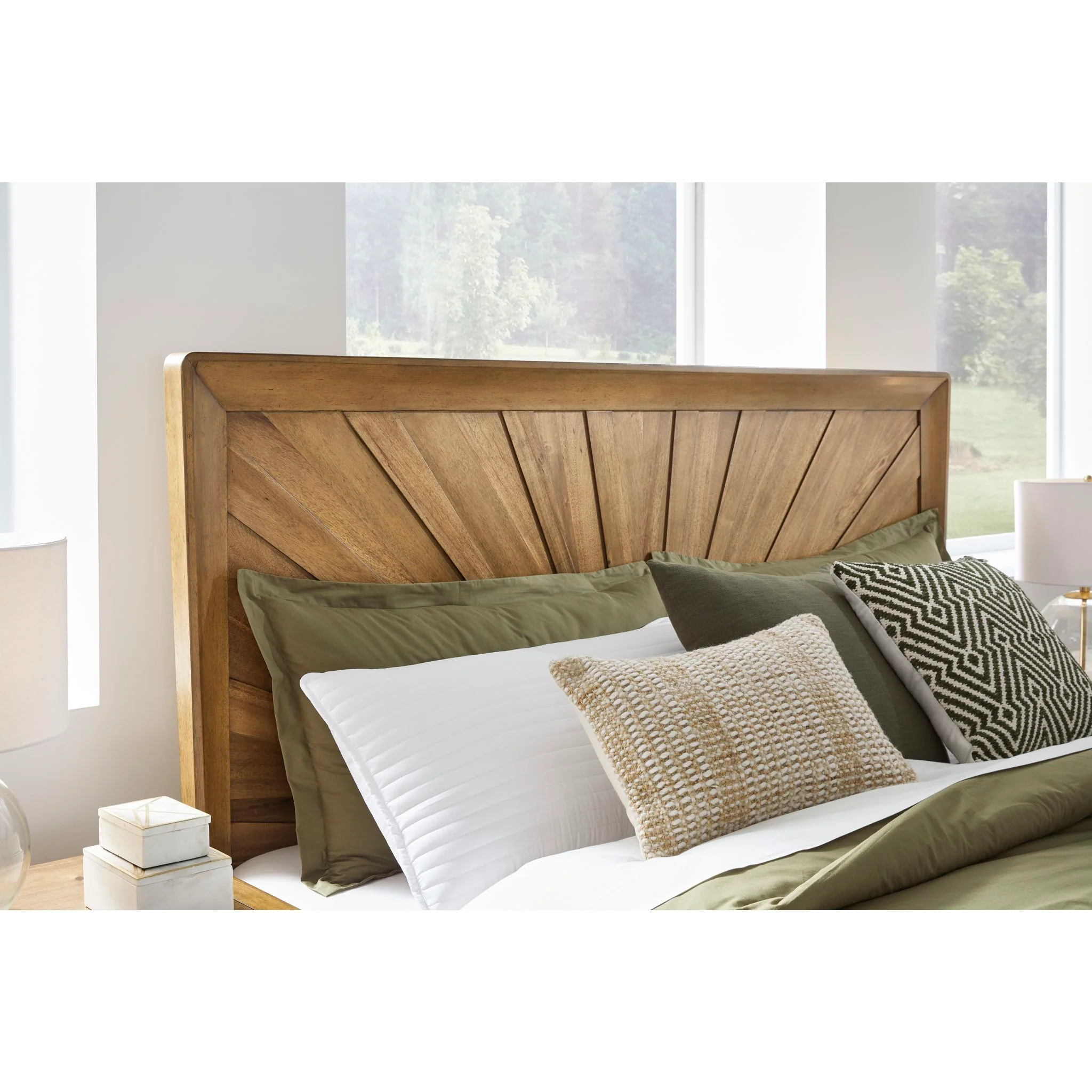 Takston-Exclusive Panel Bed - Image 31