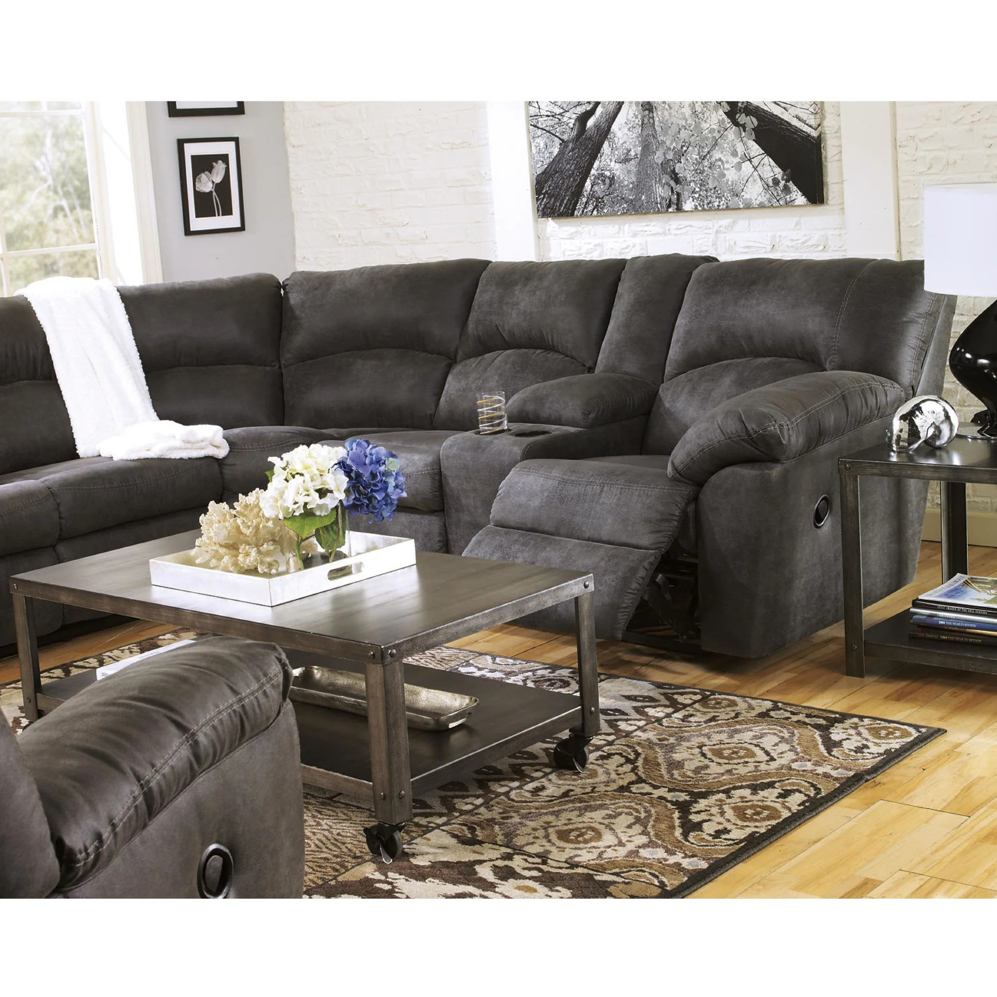 Tambo 2 Piece Reclining Sectional - Image 10