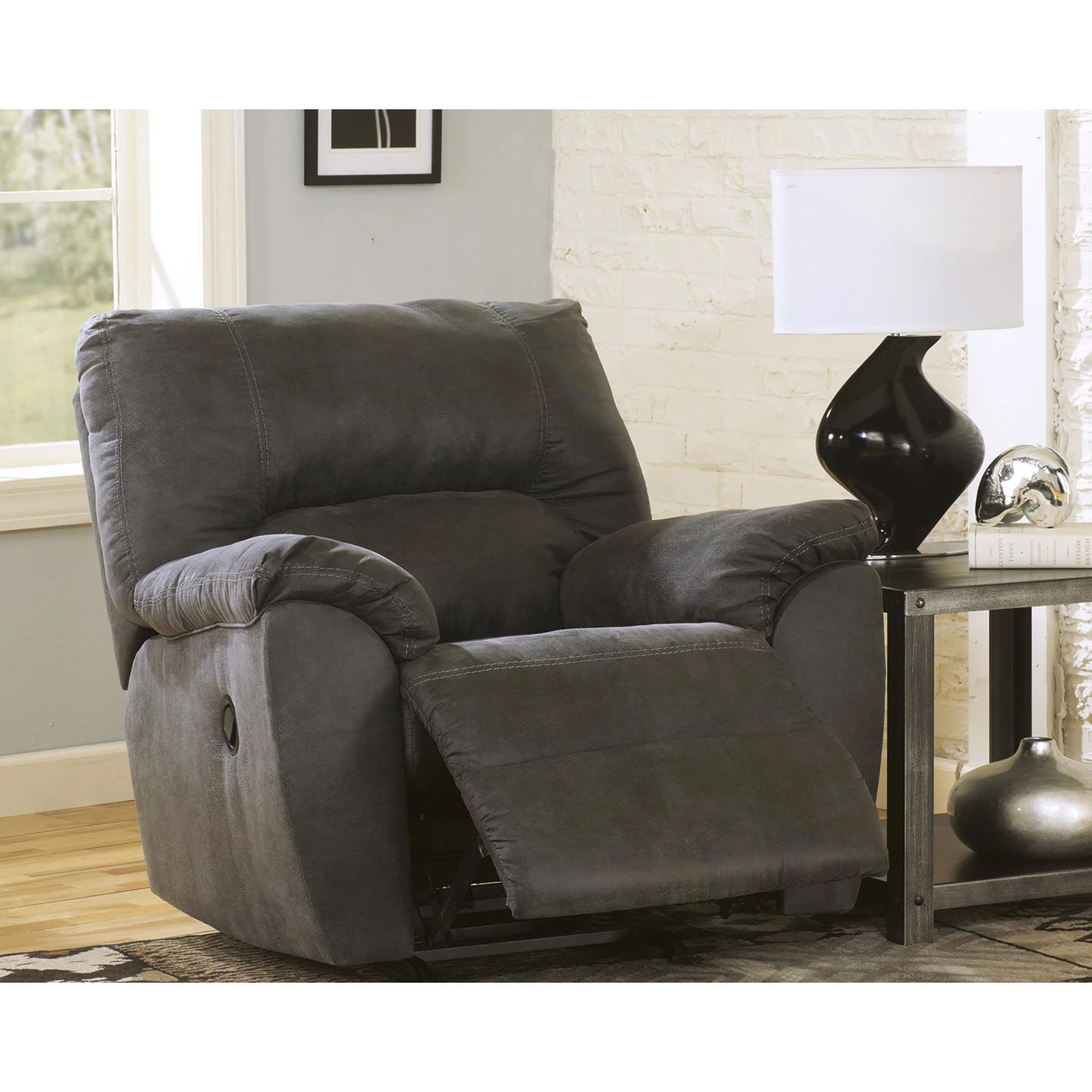 Tambo Rocker Recliner - Image 21