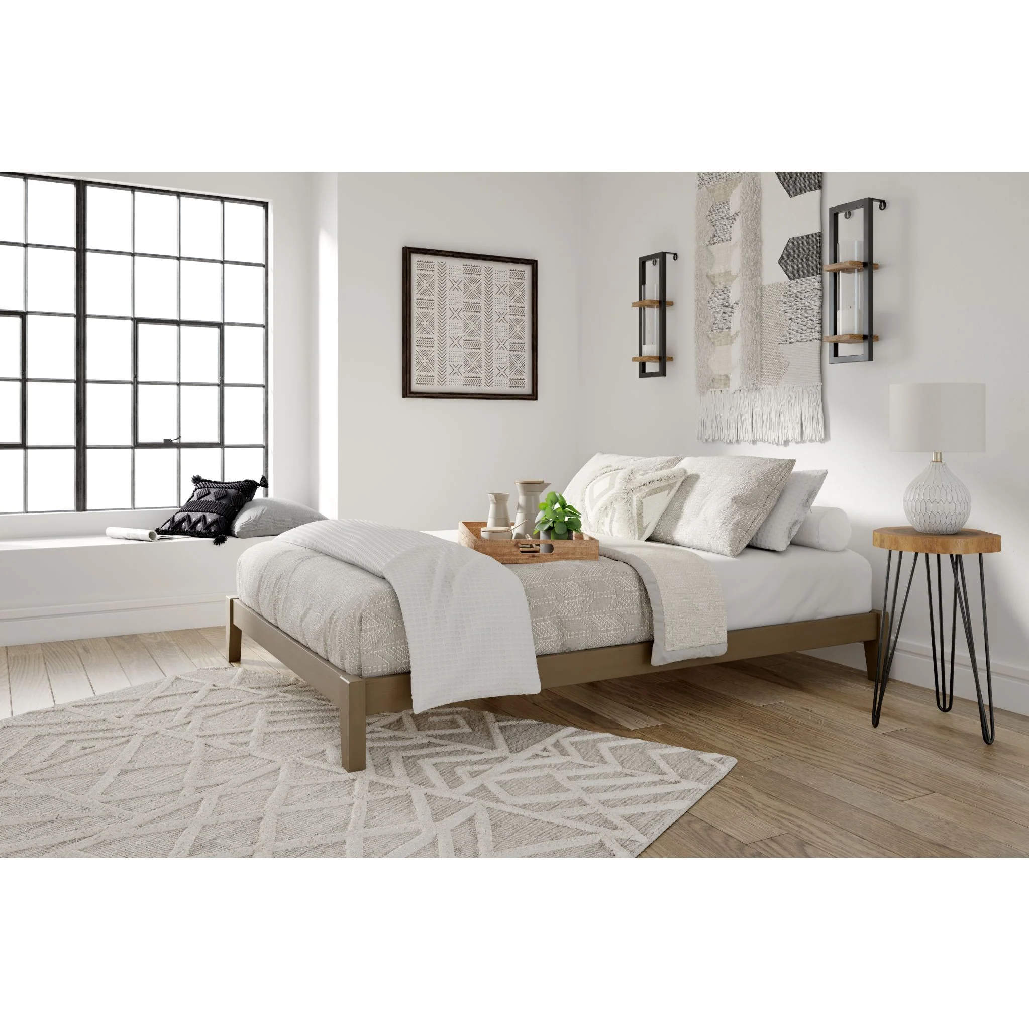 Tannally Platform Bed - Image 2