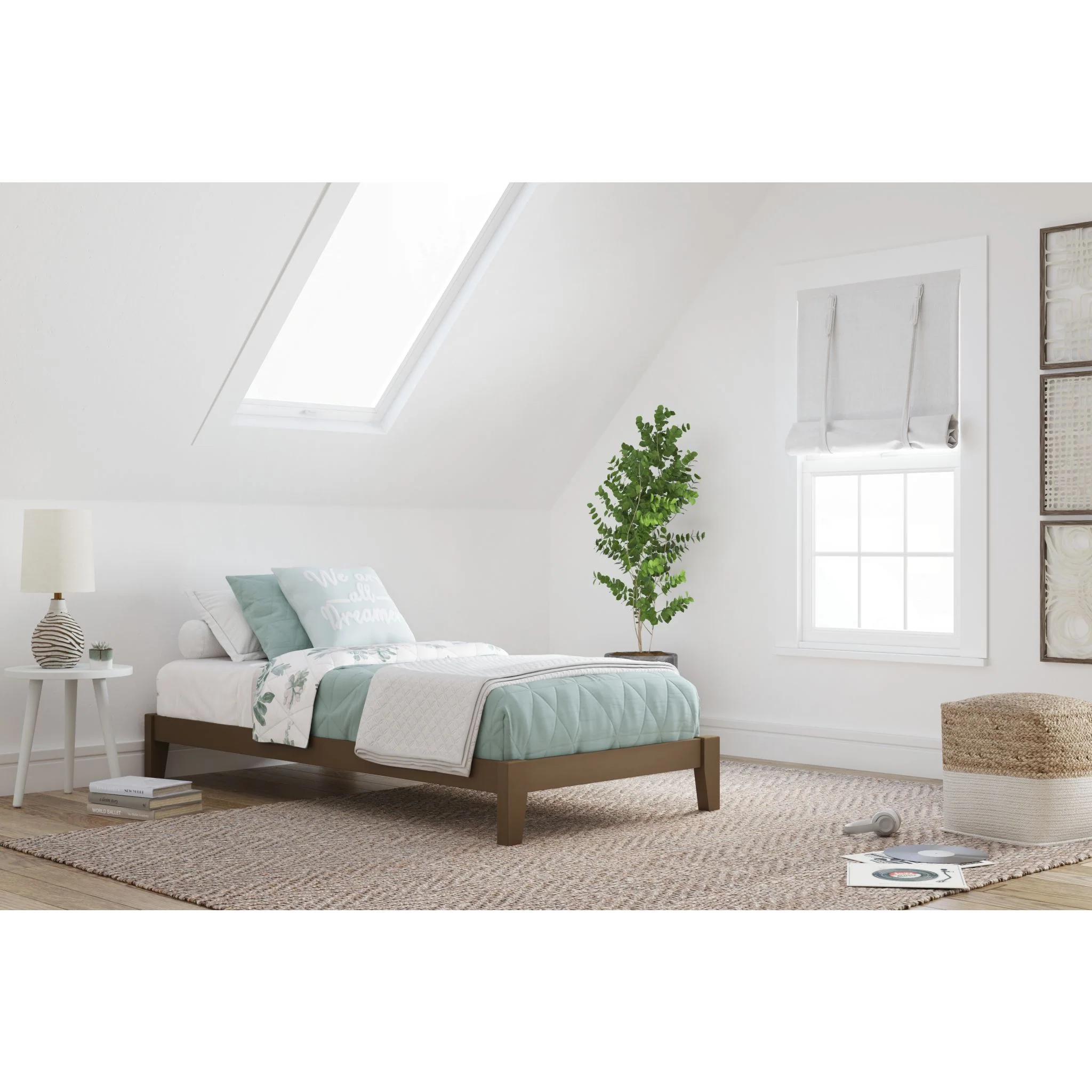 Tannally Platform Bed - Image 2
