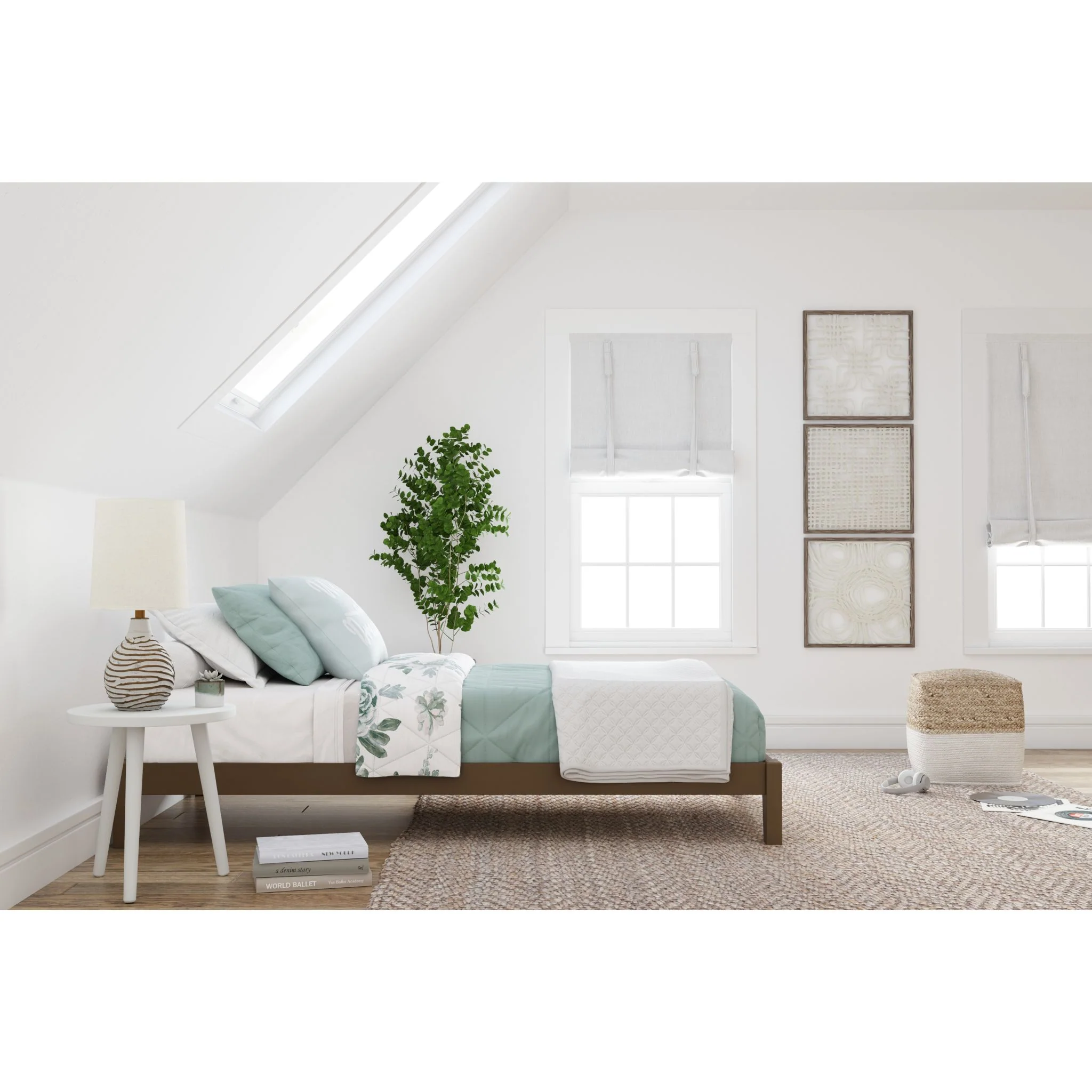 Tannally Platform Bed - Image 4