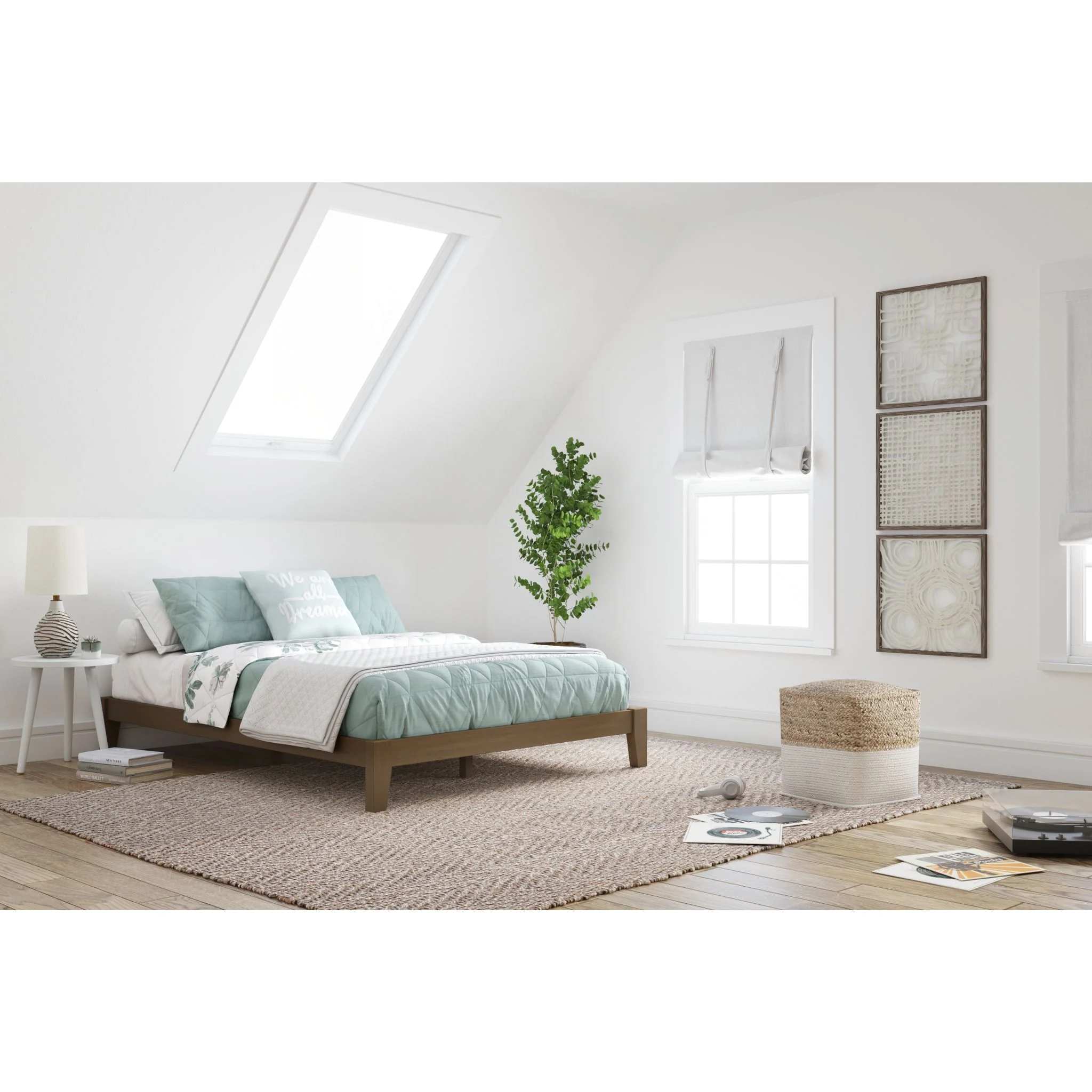Tannally Platform Bed - Image 9