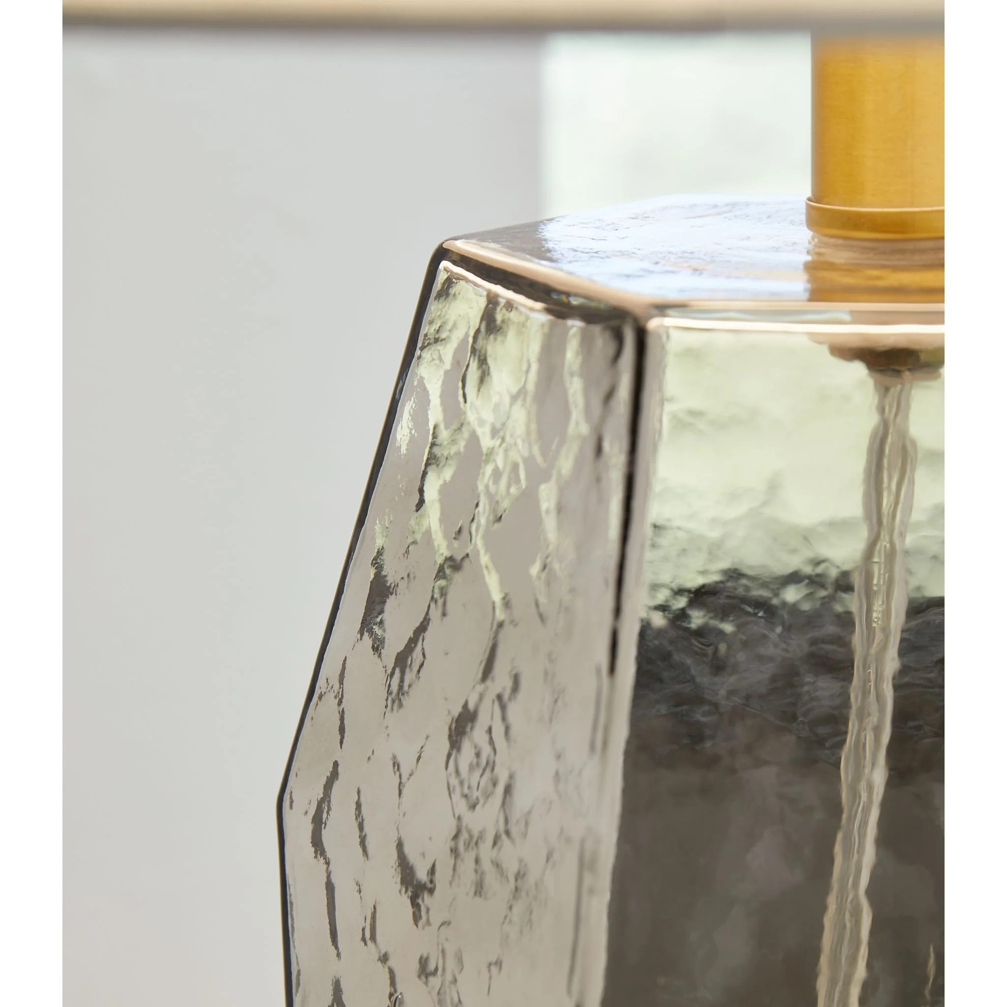 Taylow Table Lamp (Single) - Image 4