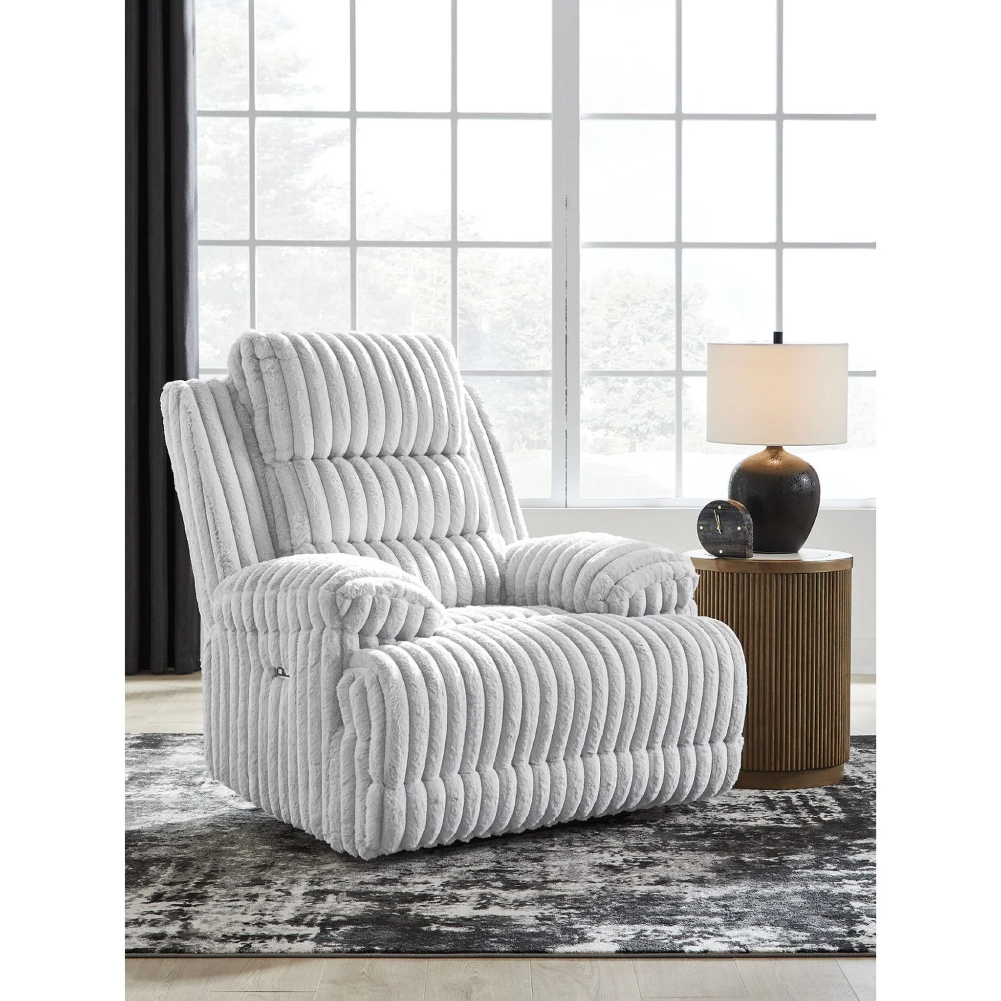 Technique Power Recliner - Image 2