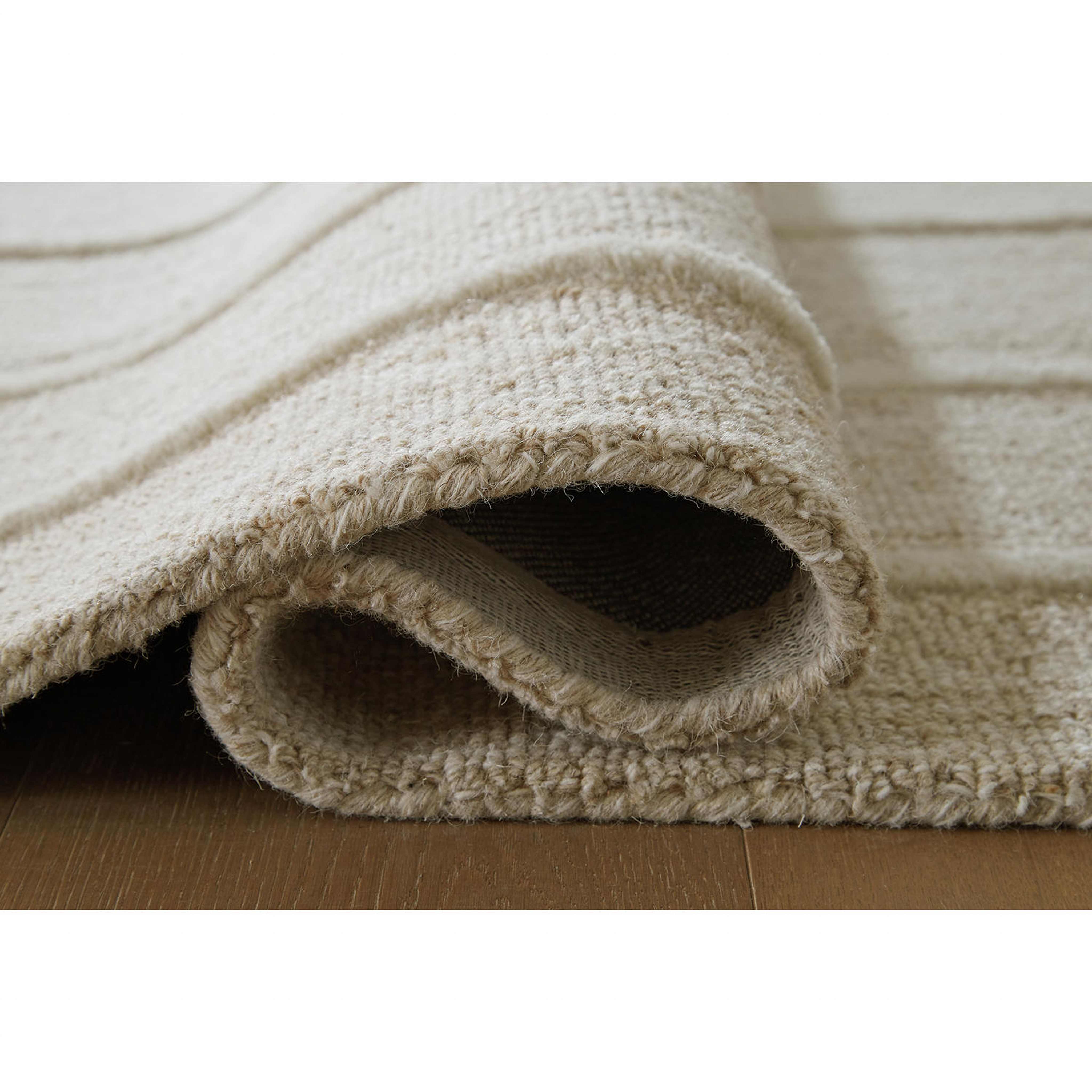 Teelgan Area Rug - Image 11