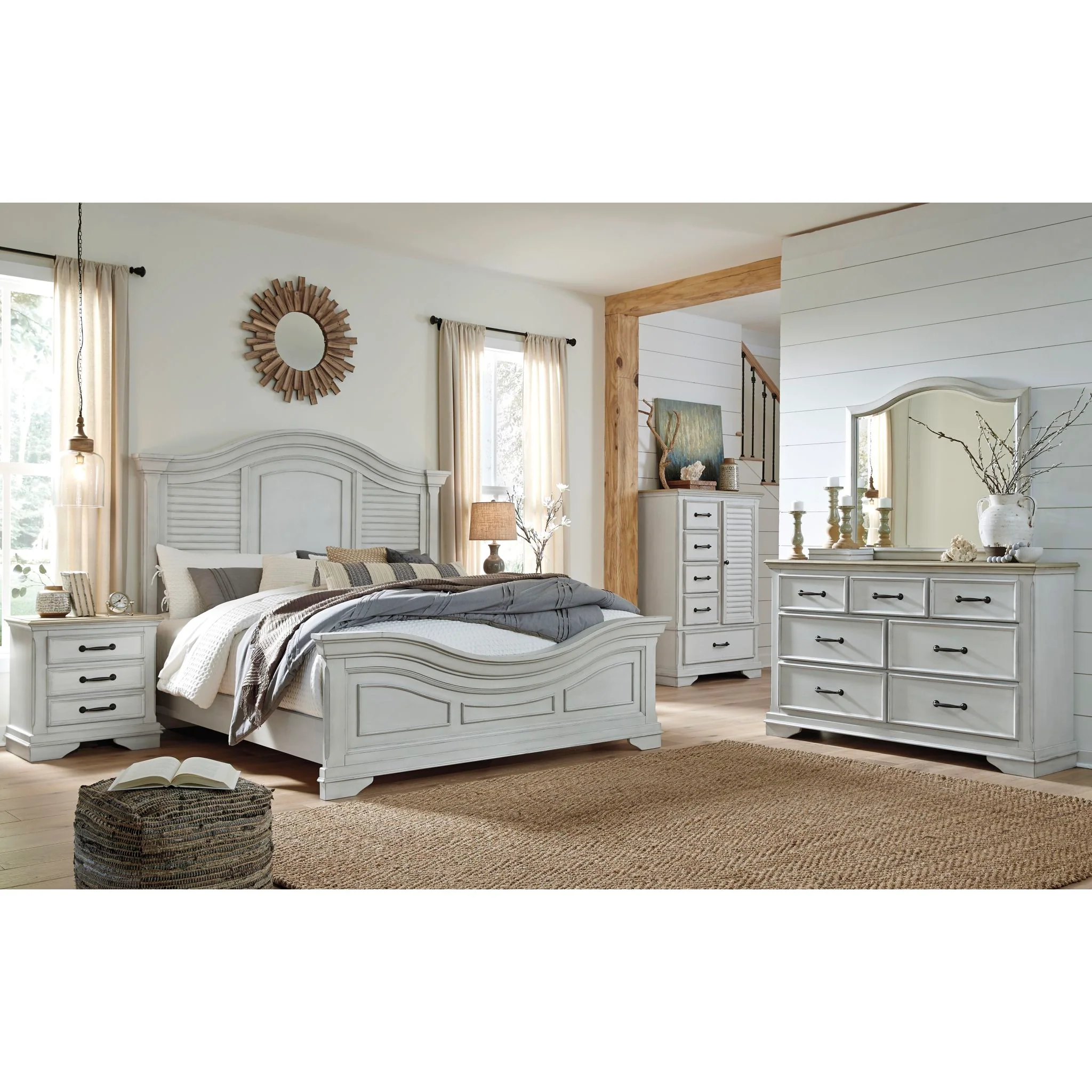 Teganville-Exclusive 5 Piece Panel Bedroom - Image 3