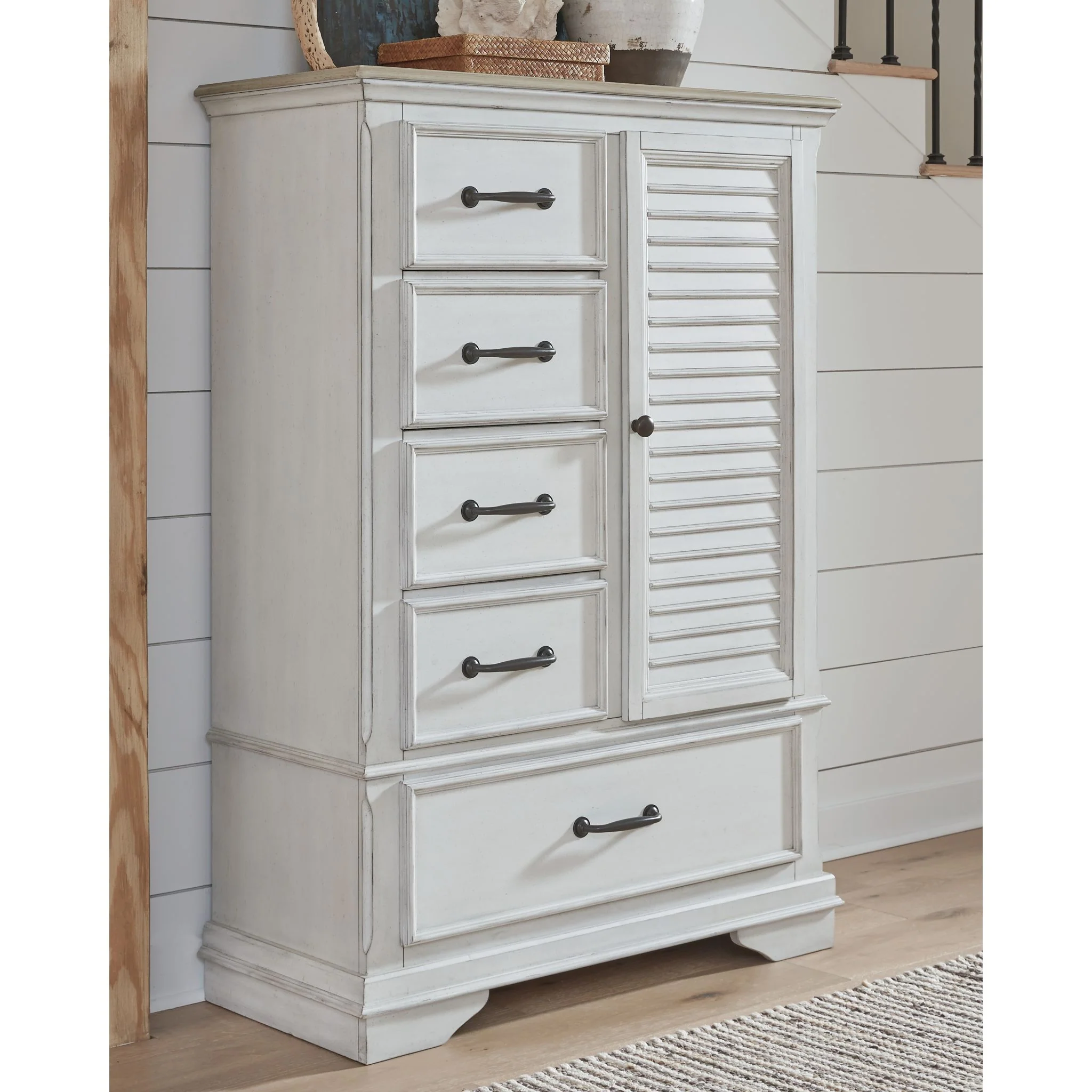 Teganville- EXCLUSIVE Door Chest - Image 2