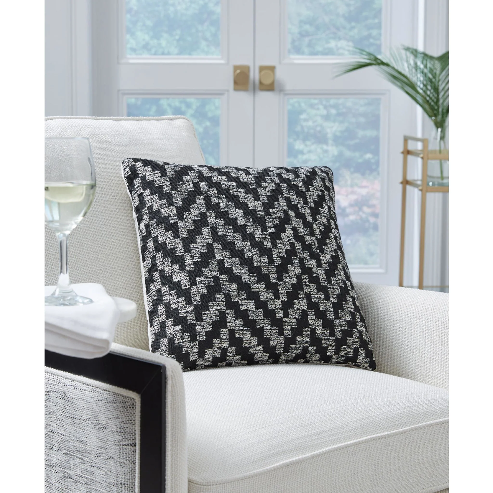 Tenslock Next-Gen Nuvella Accent Pillow - Image 2