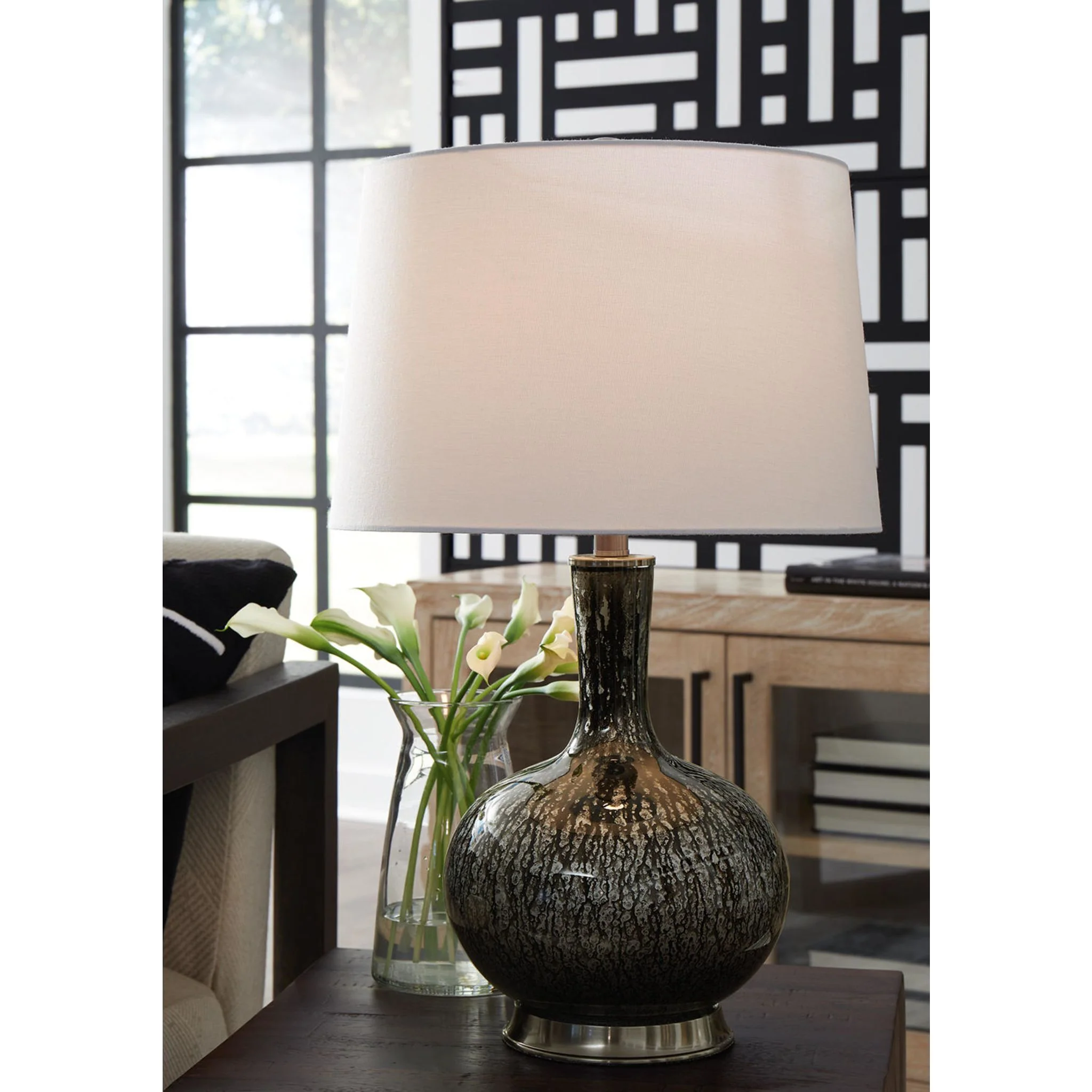 Tenslow Table Lamp (Single) - Image 4