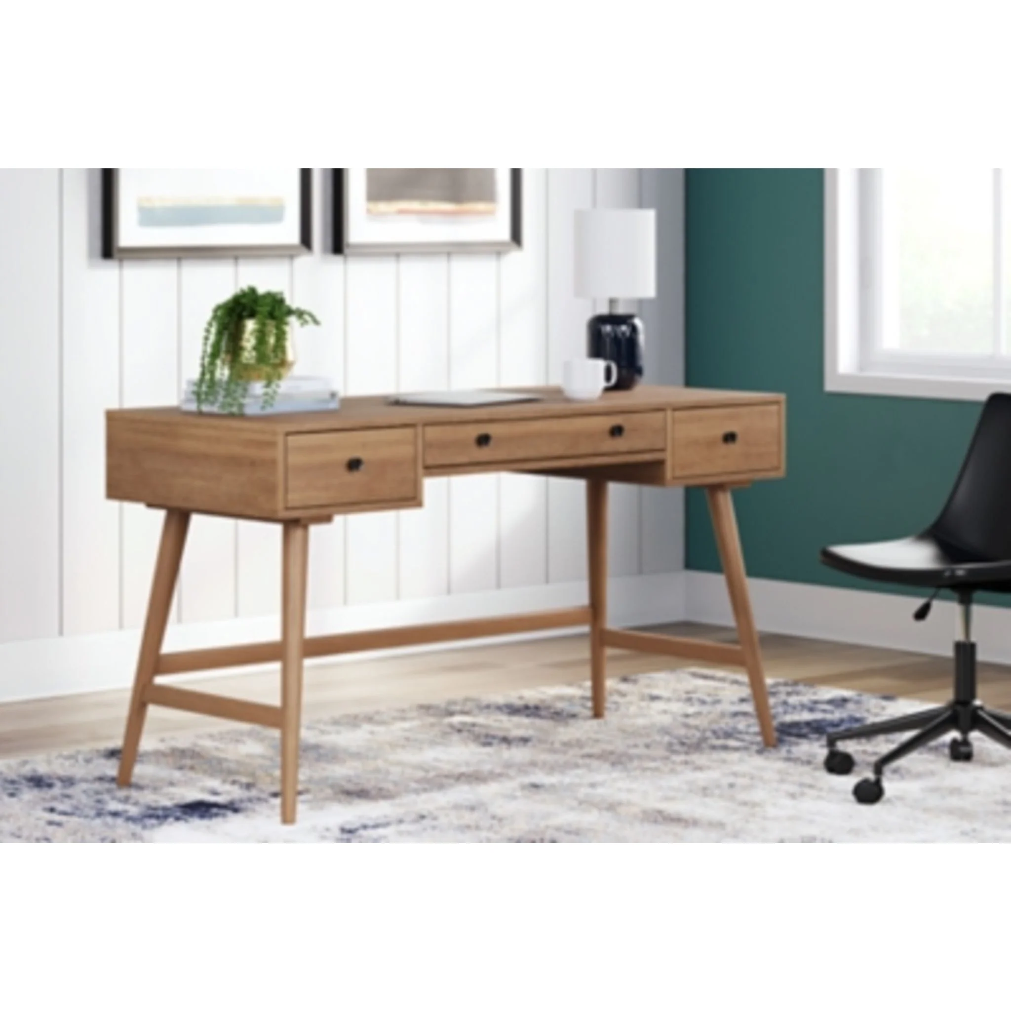 Thadamere Desk - Image 2