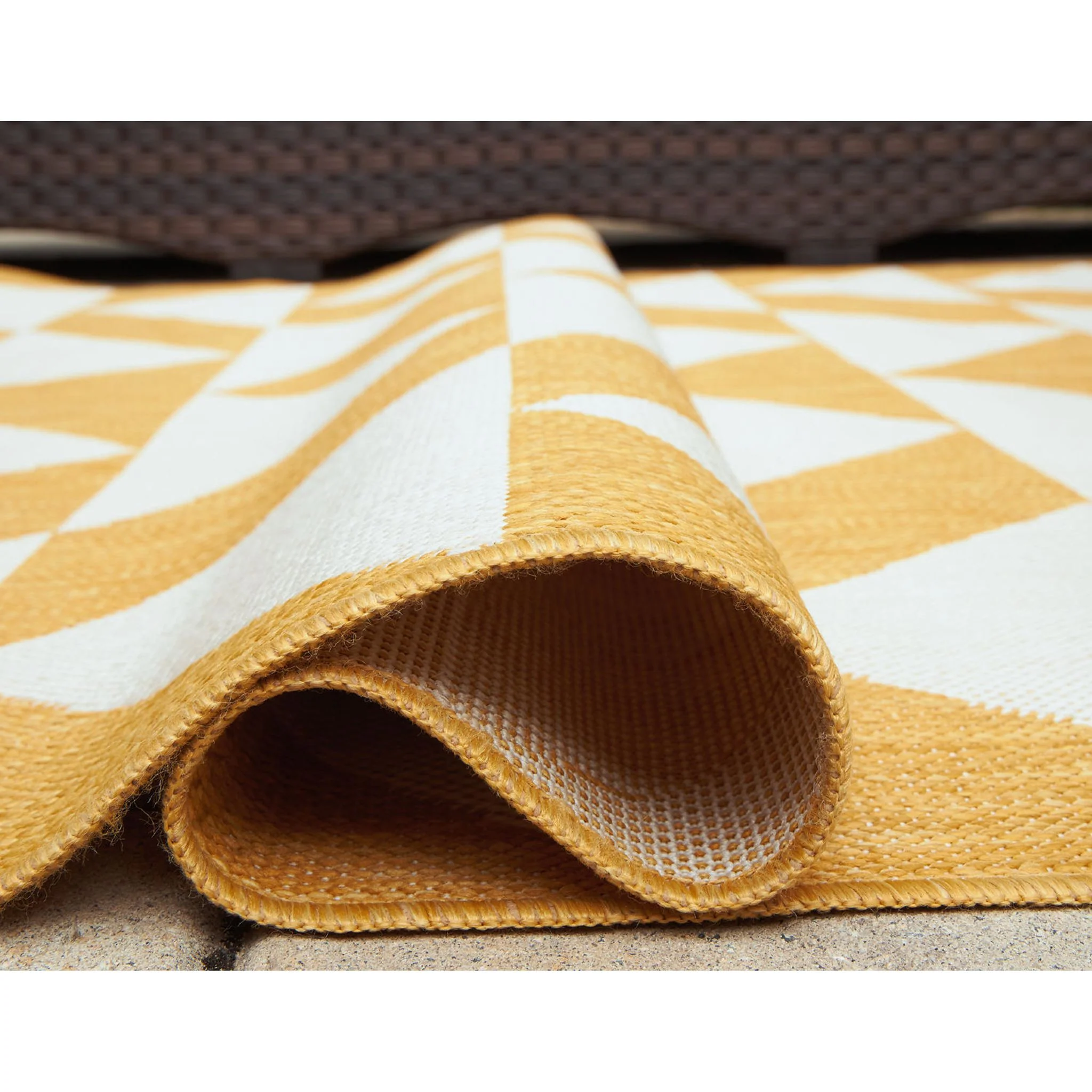 Thomley Area Rug - Image 4