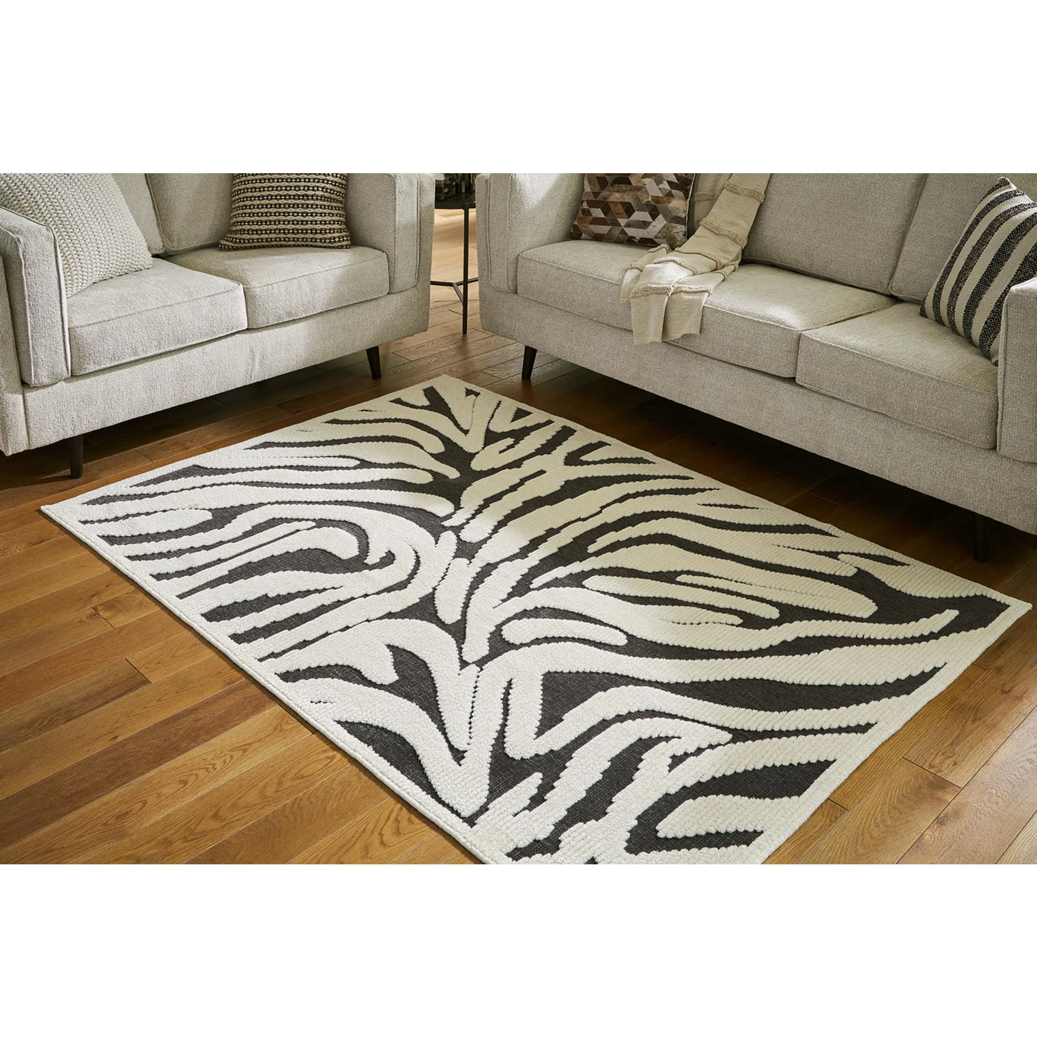 Thomwith Area Rug - Image 4