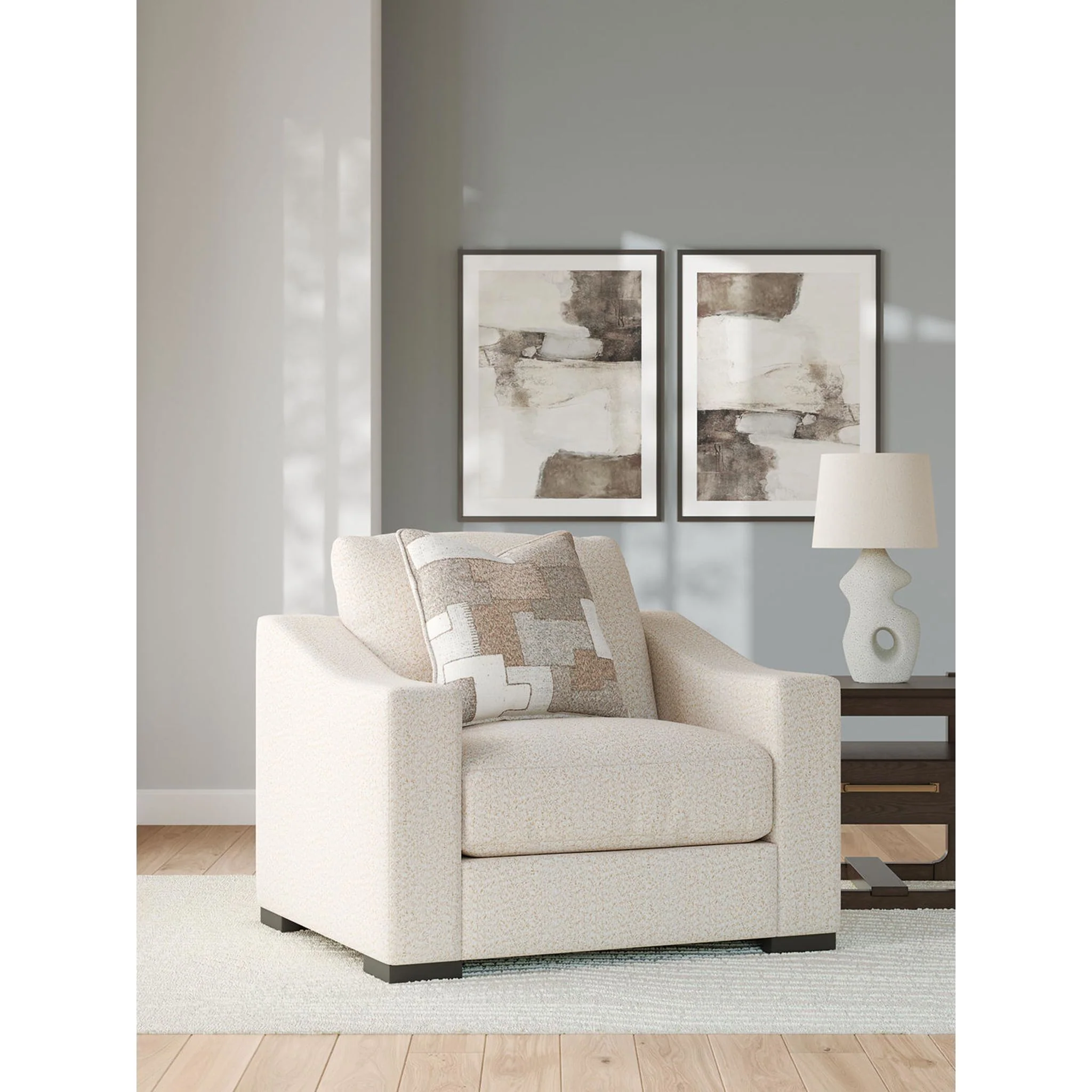 Tildan-Exclusive Oversized Chair - Image 2