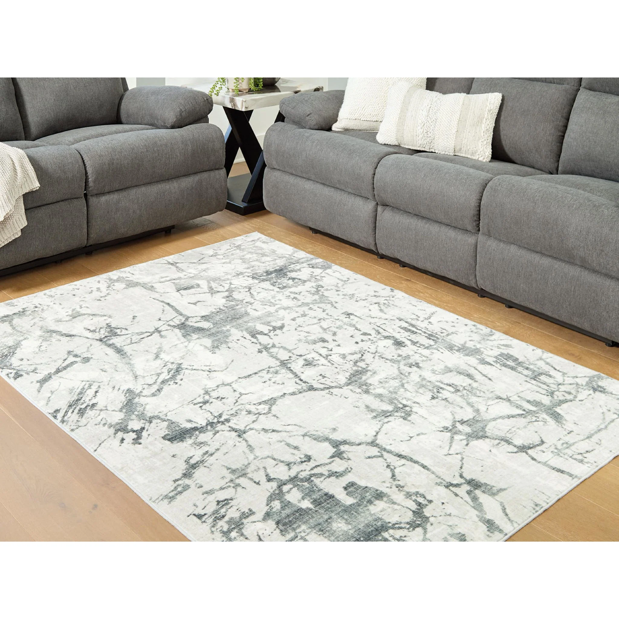 Tobinbury Area Rug - Image 6