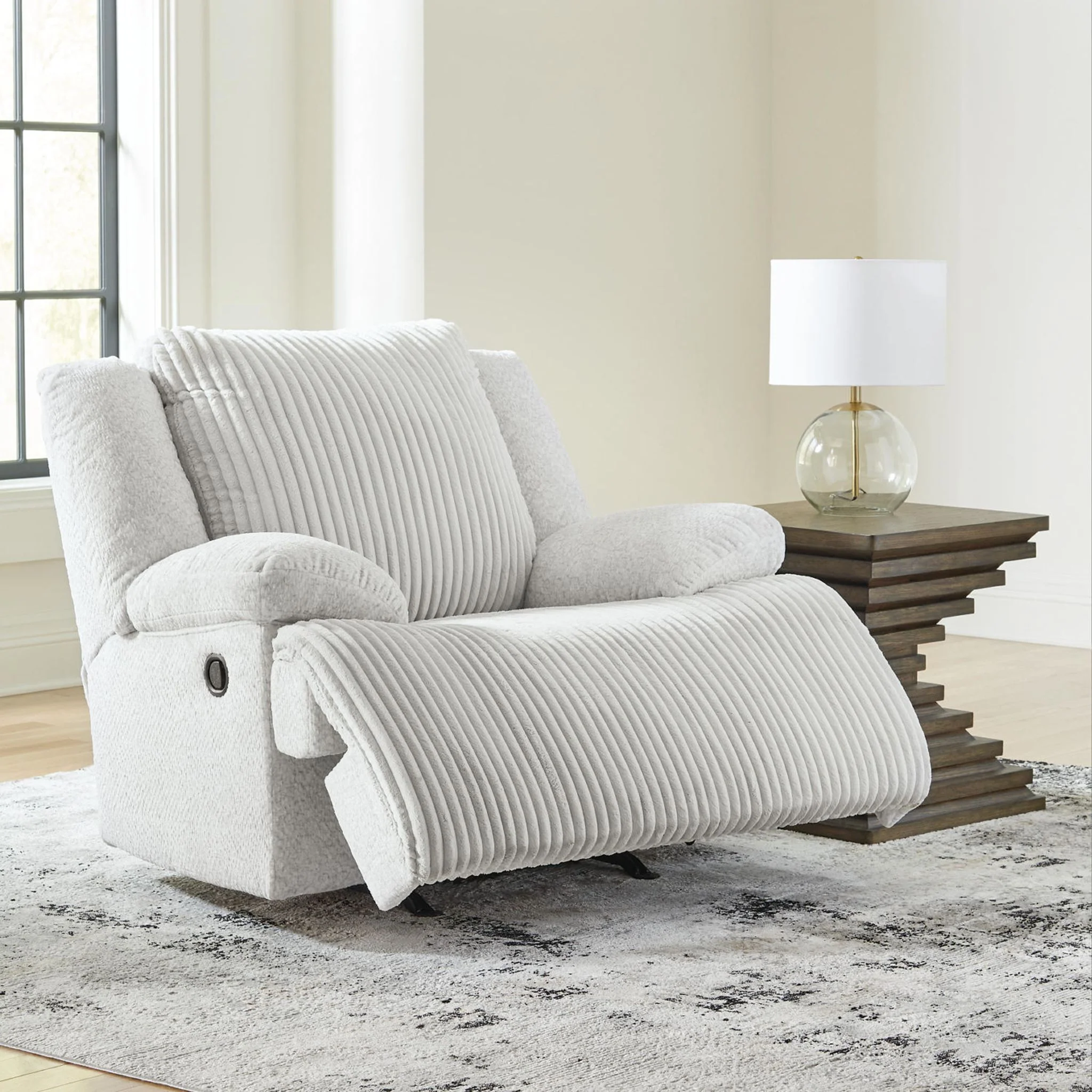 Top Tier Recliner - Image 21