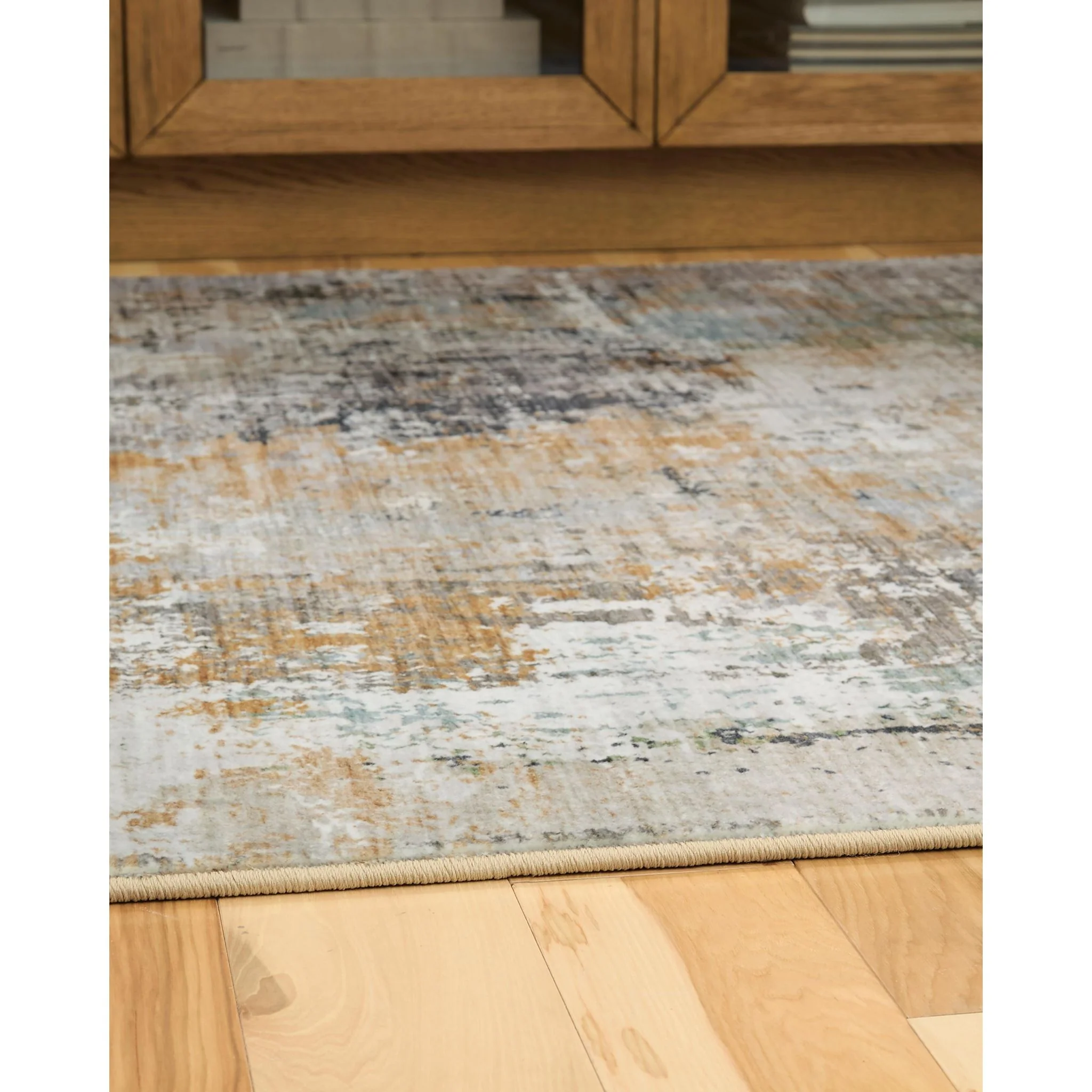 Torinette Large Rug - Image 5