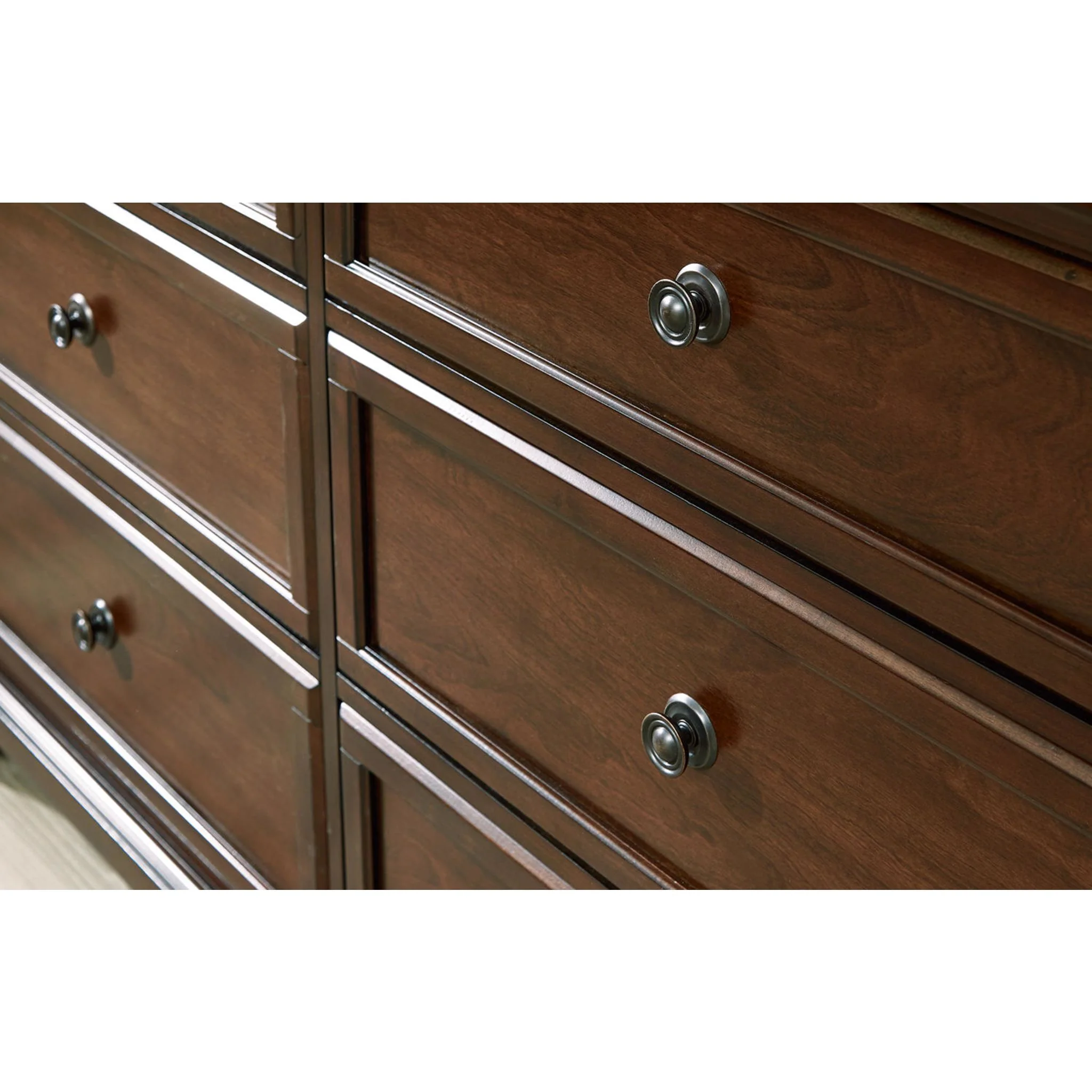 Trellington Dresser - Image 8