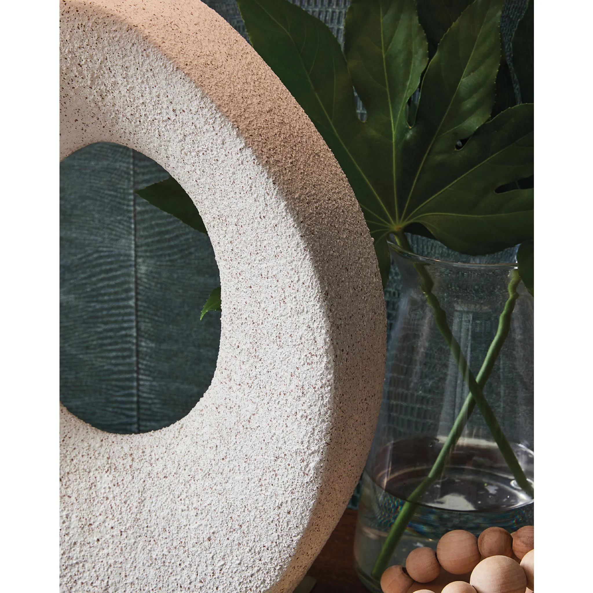 Trentlen Table Lamp - Image 4