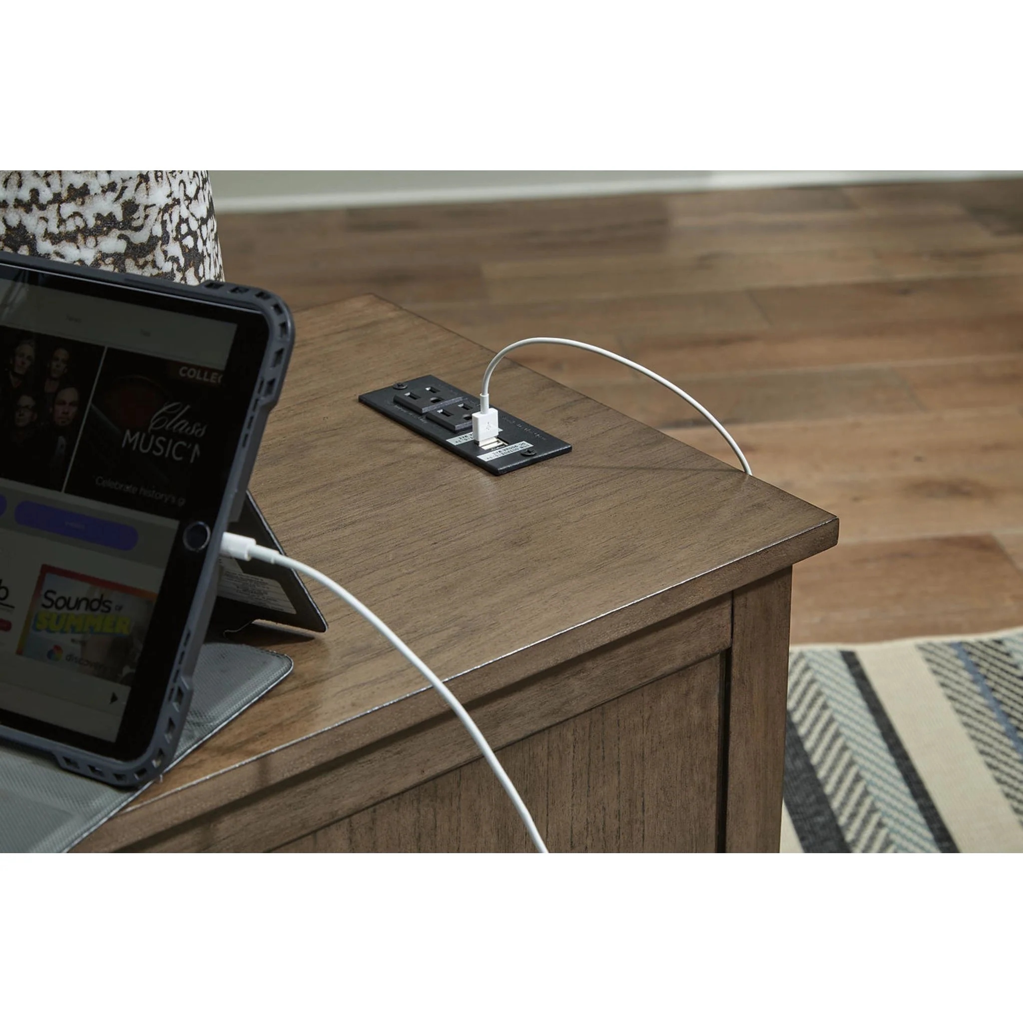 Treytown Chairside End Table - Image 6