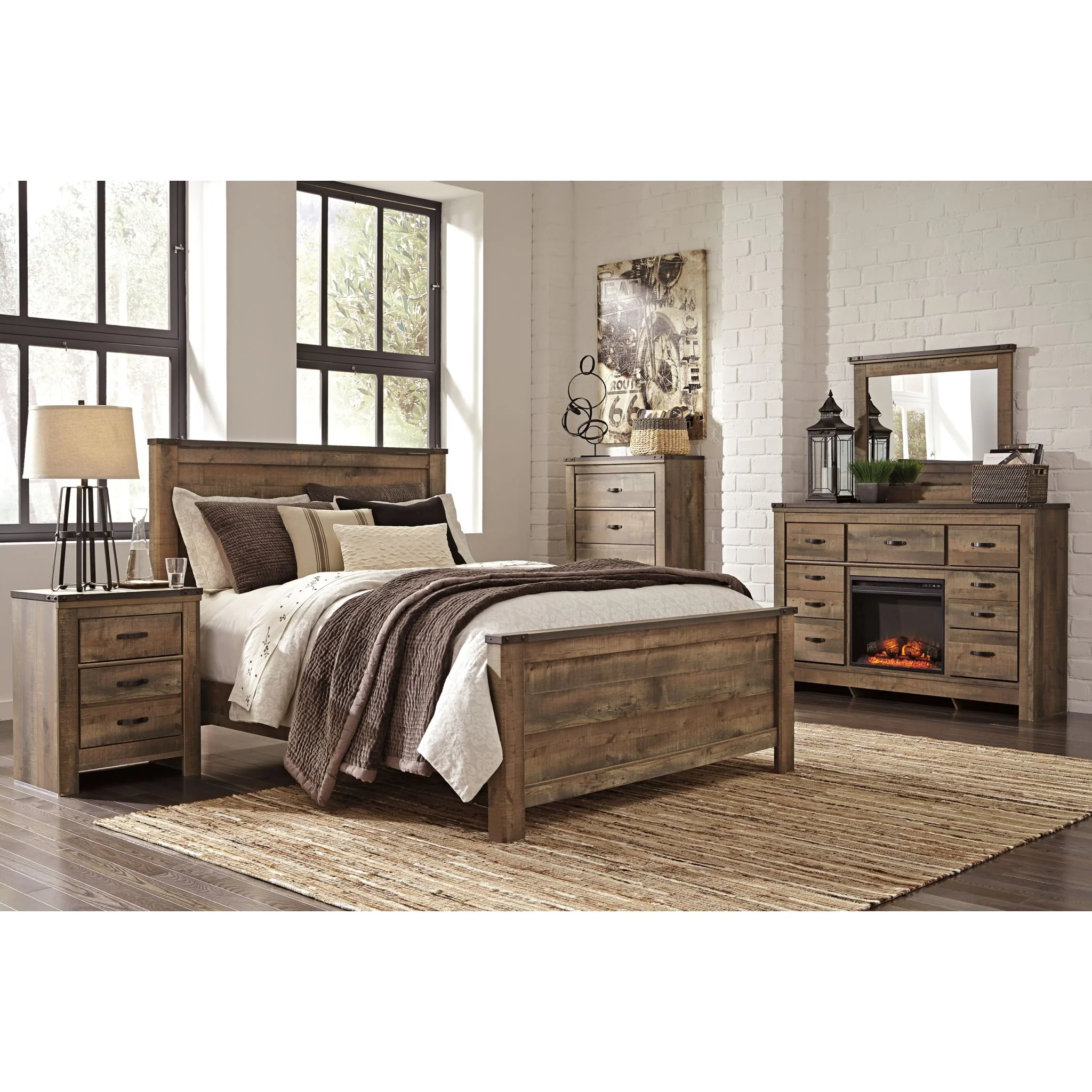 Trinell 3 Piece Panel Bed - Image 3