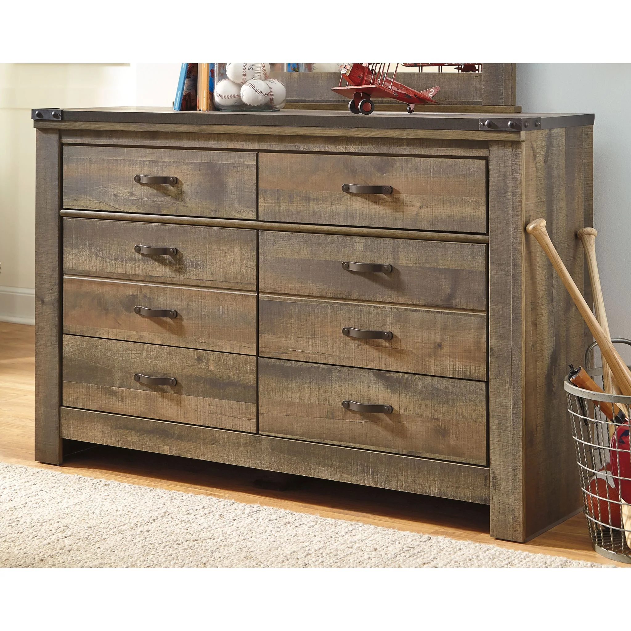 Trinell Dresser - Image 2