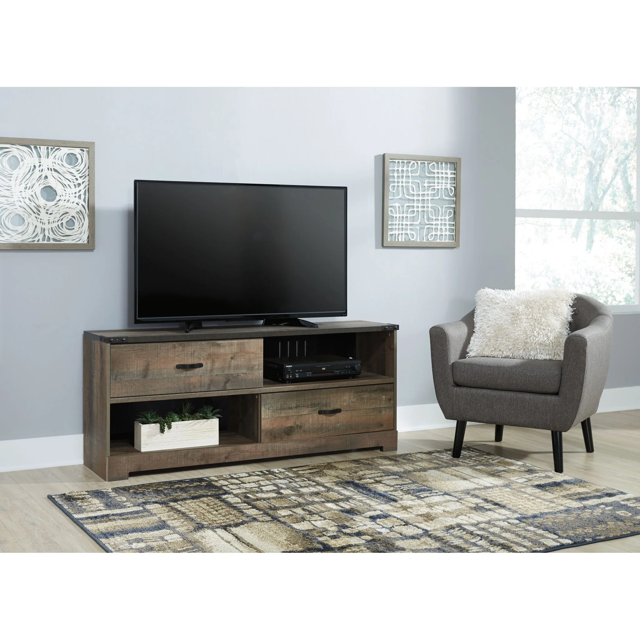 Trinell TV Stand - Image 2