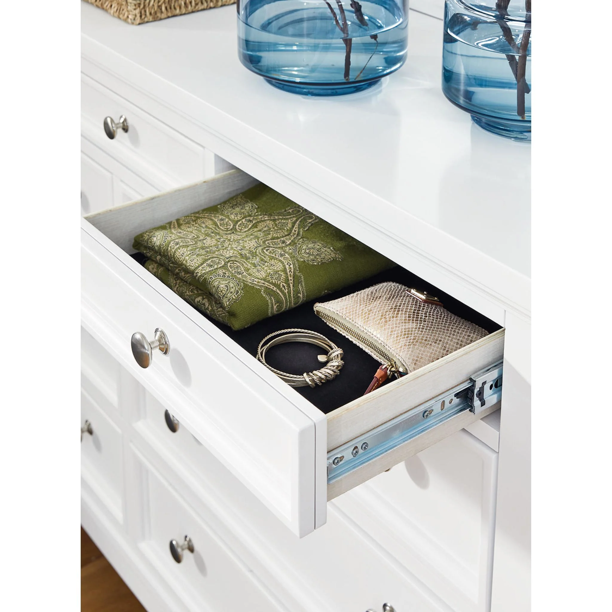 Trulani-Exclusive Dresser and Mirror - Image 4