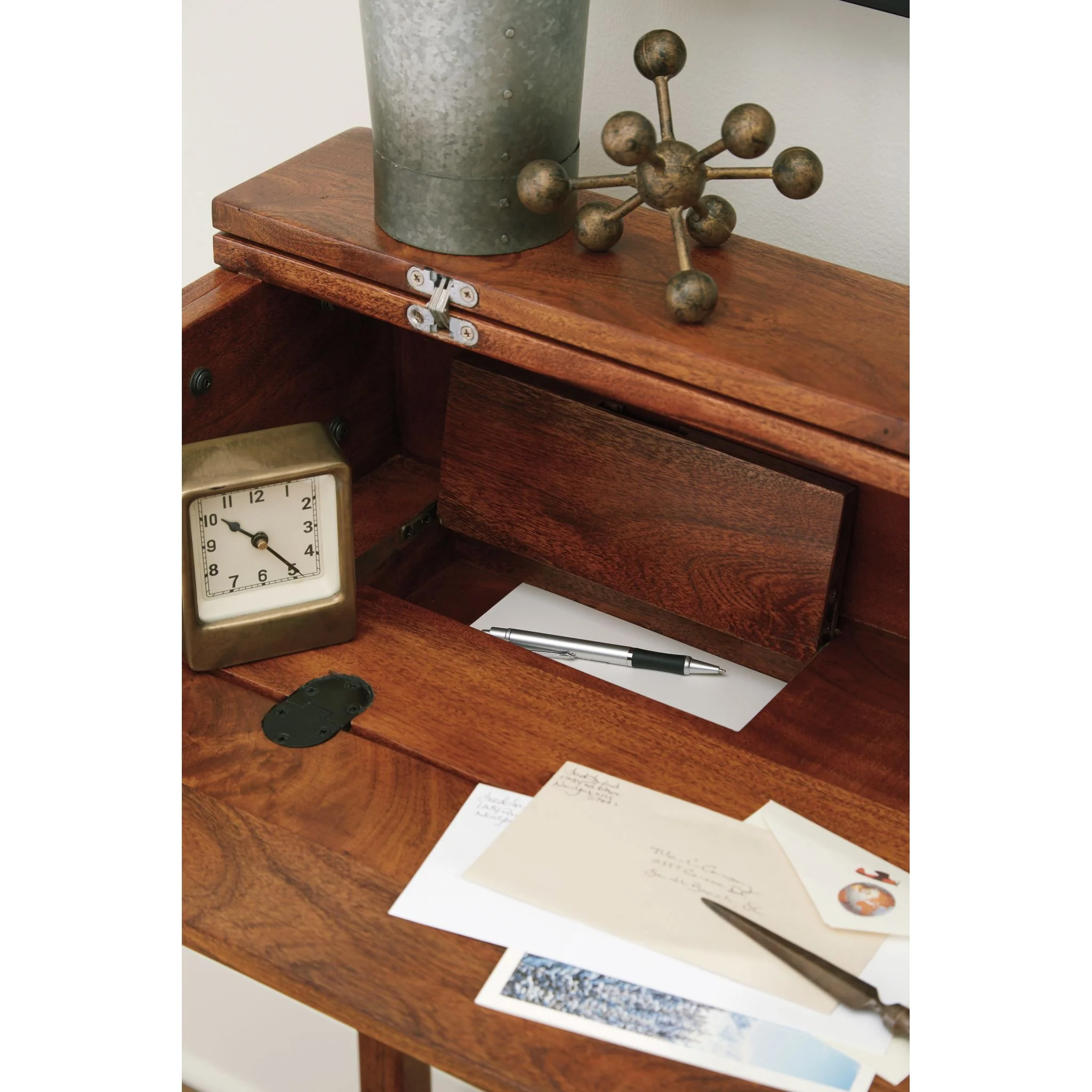 Trumore Console Table - Image 9