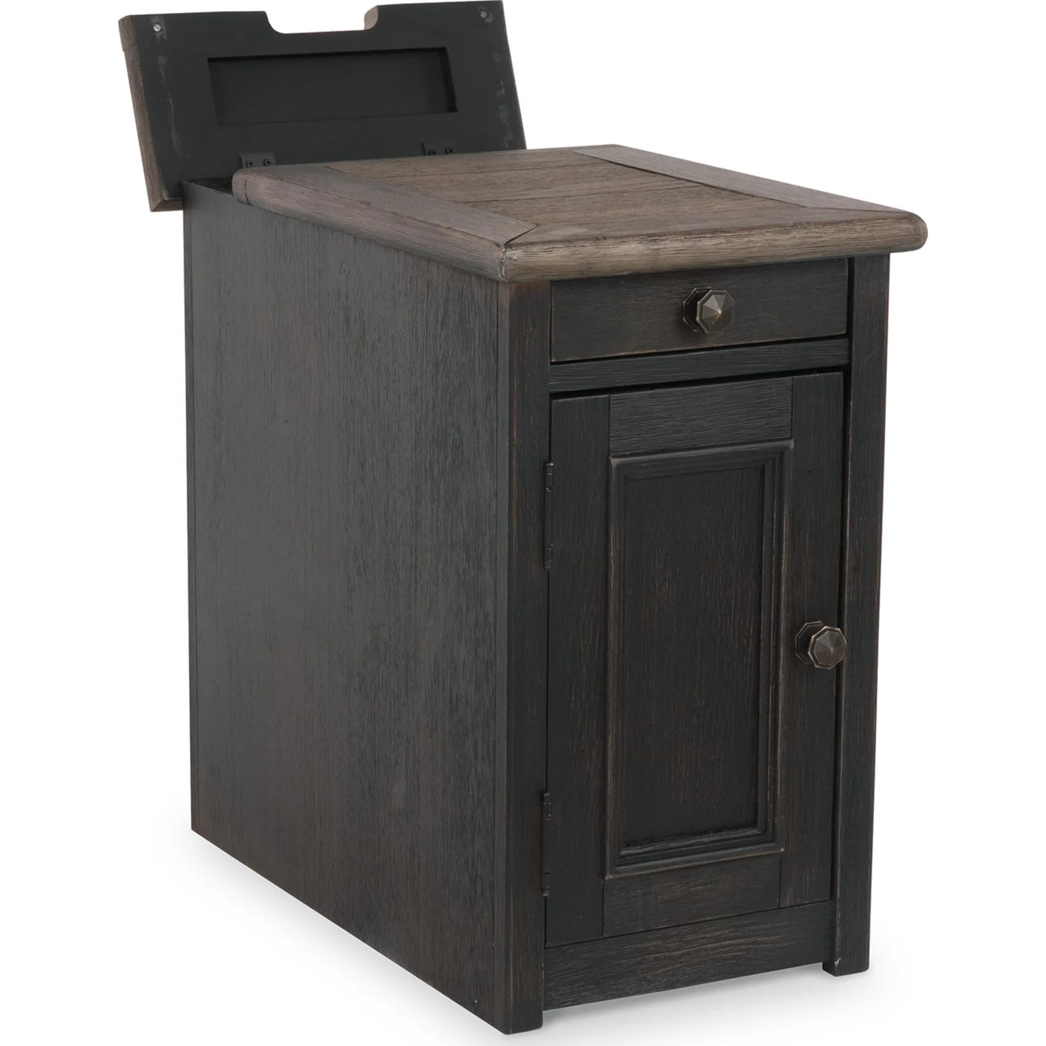 Tyler Creek Chairside End Table - Image 22