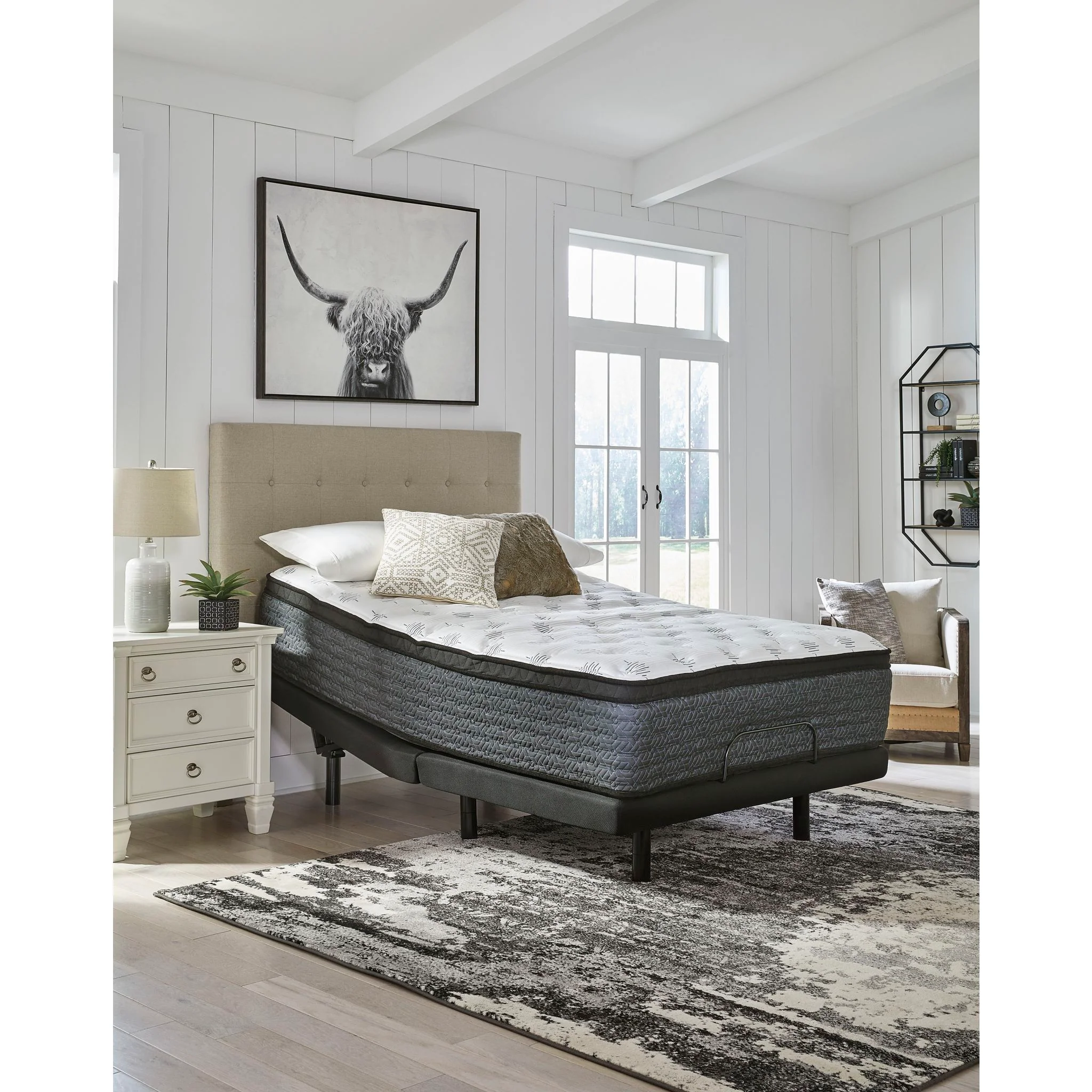Ashley Sleep Align Plush Euro Top with Memory Foam Mattress - Image 4