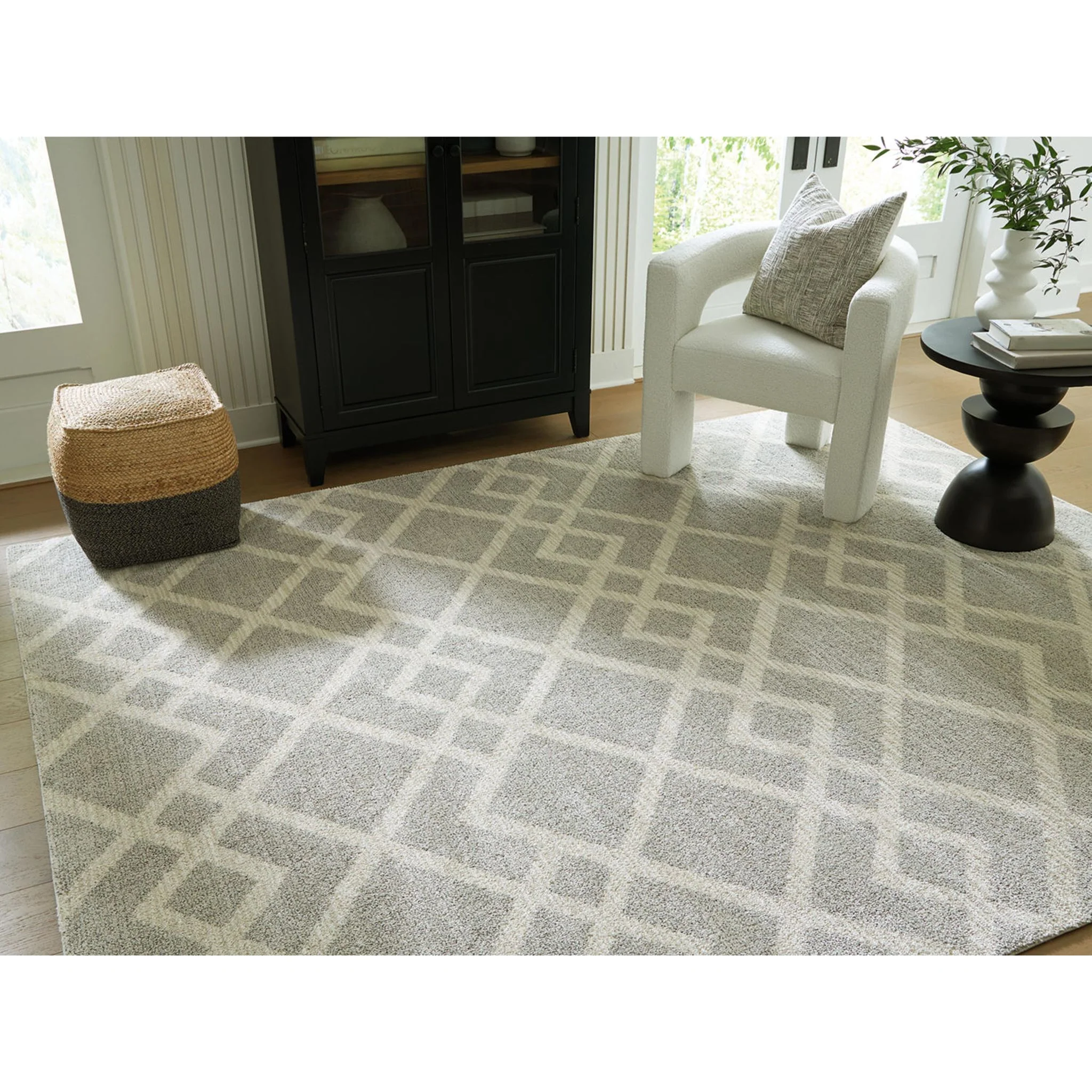 Unawick Area Rug - Image 8