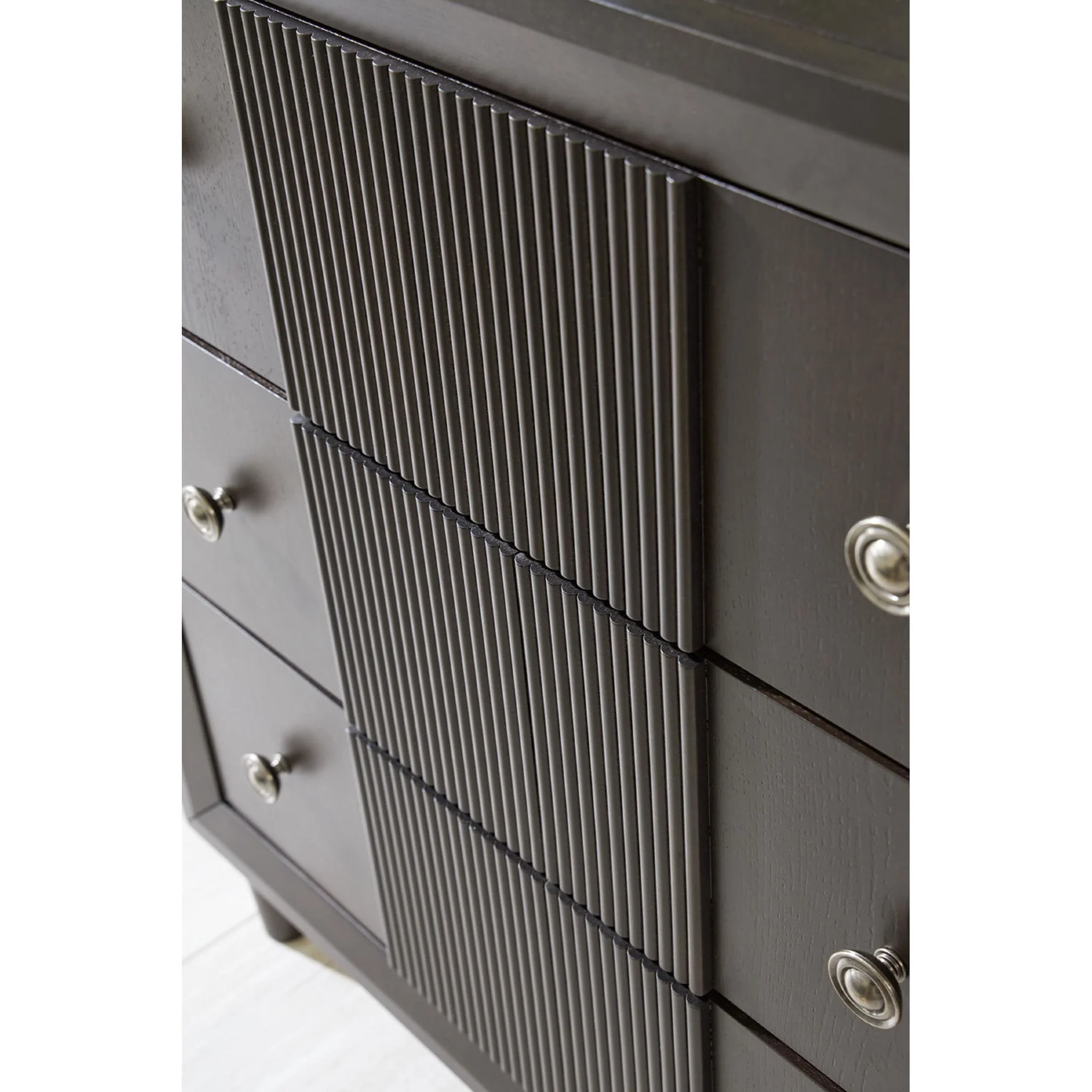 Urbantrack-Exclusive Dresser - Image 8