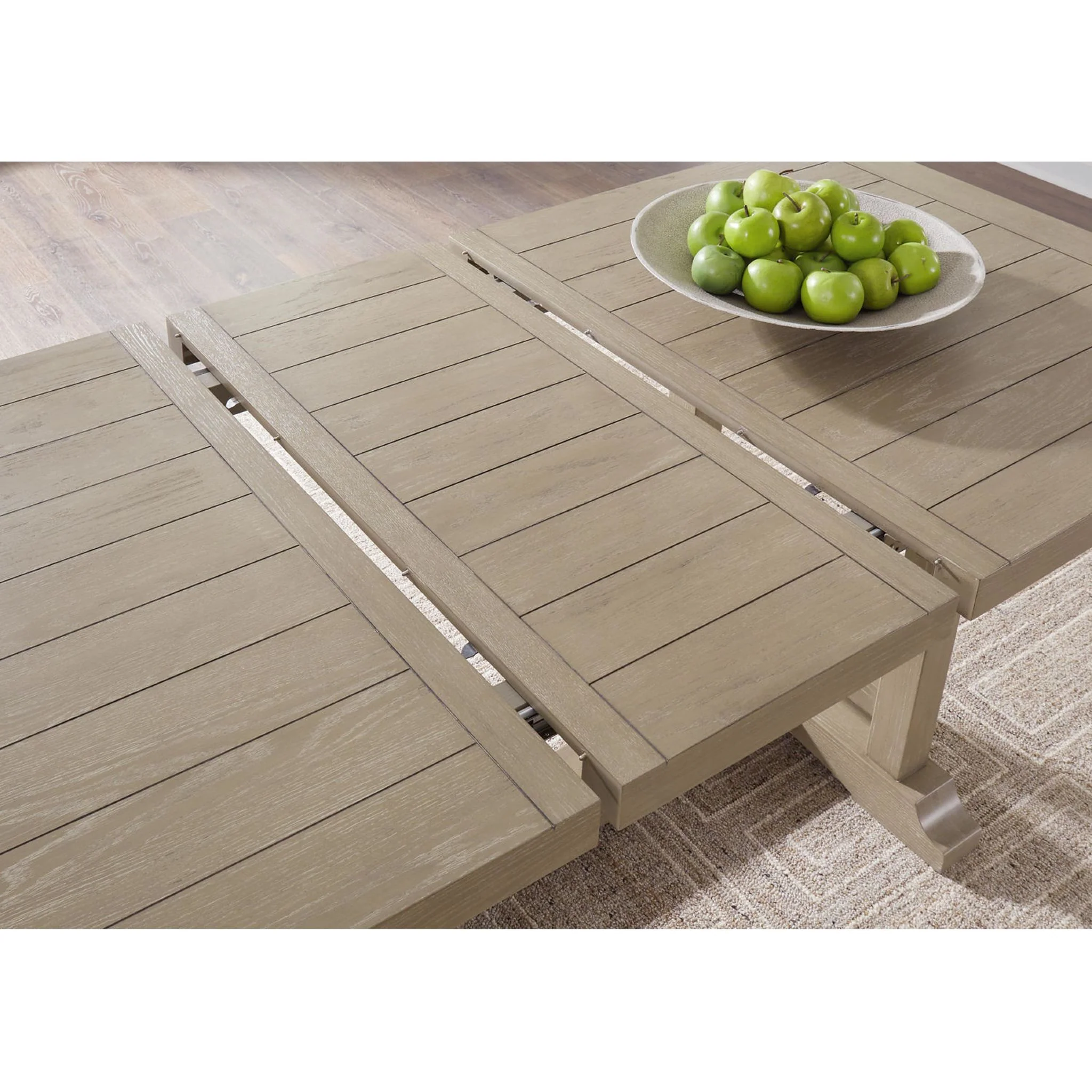 Vallardia-Exclusive Dining Set - Image 5