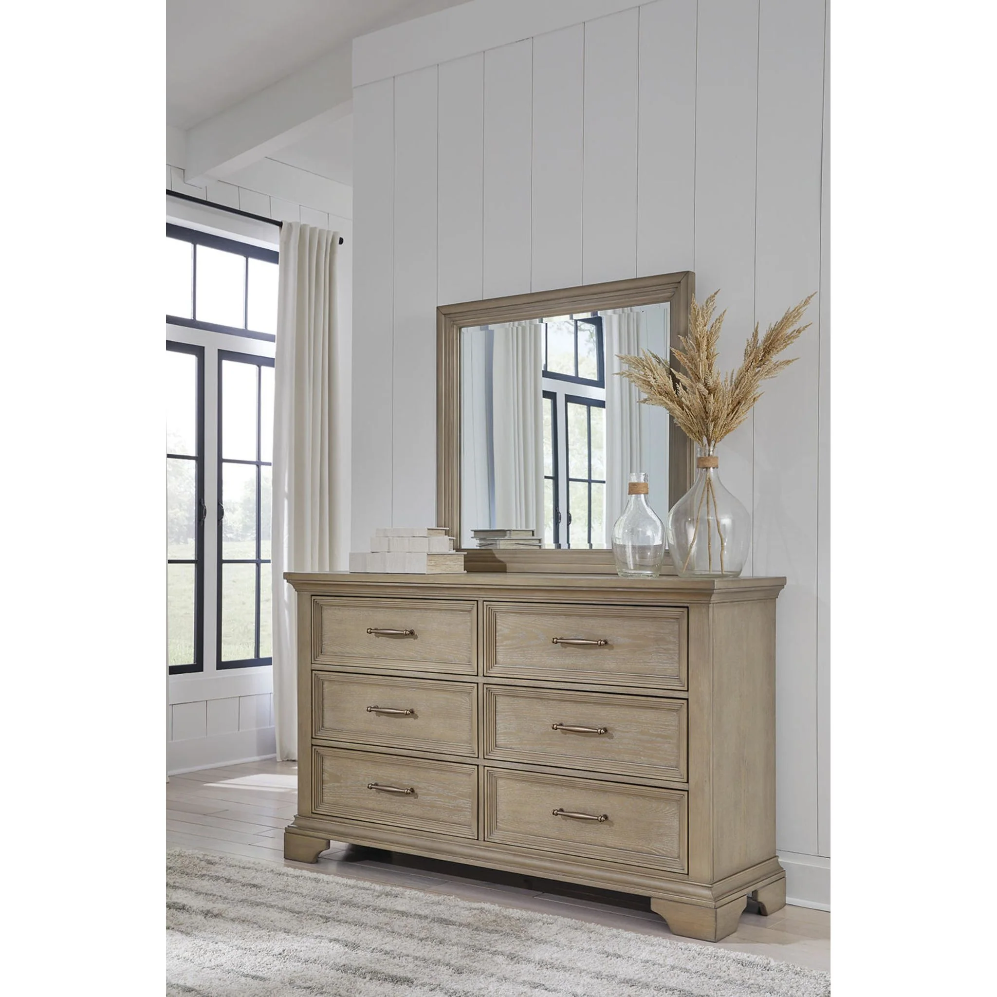 Vallardia-Exclusive Dresser and Mirror - Image 2