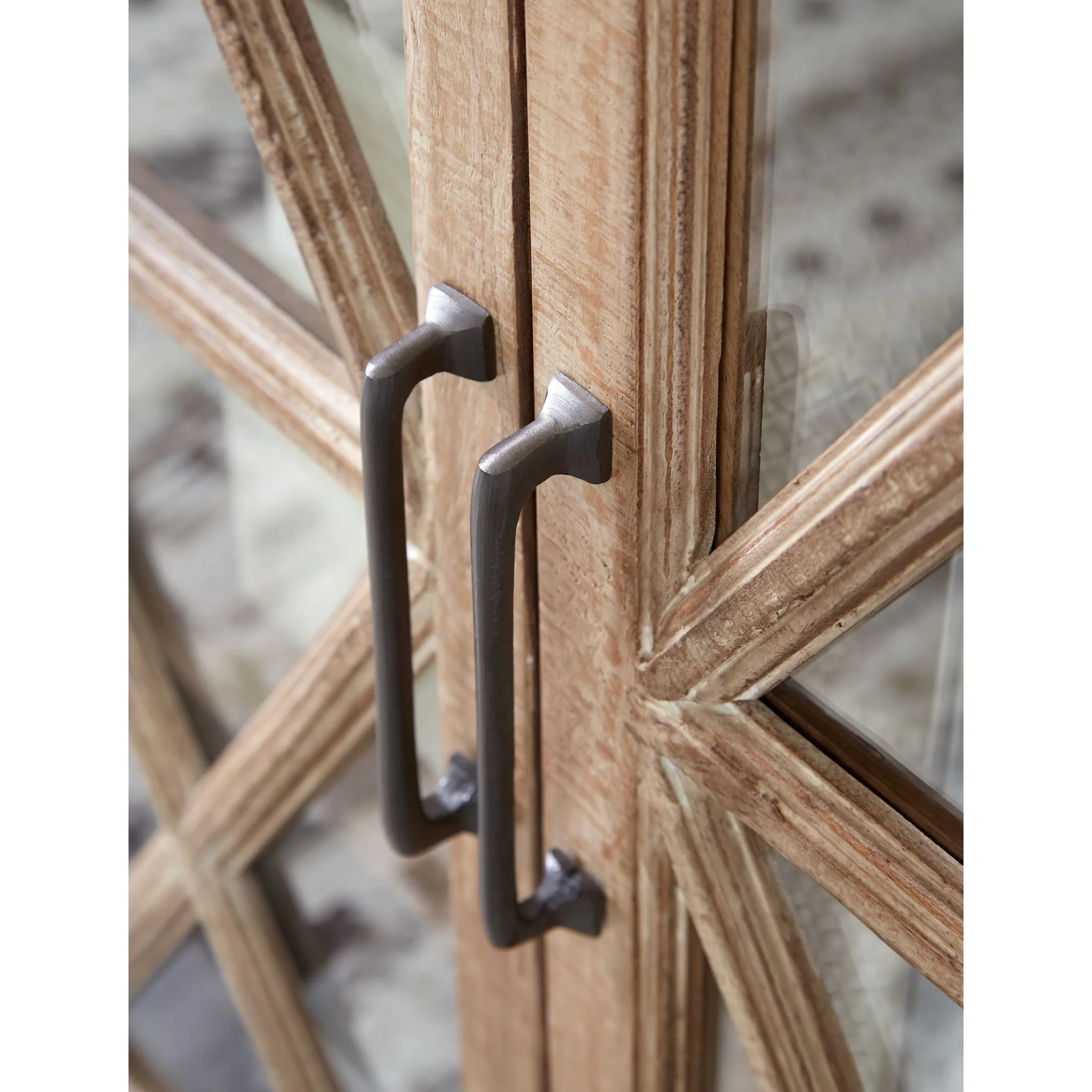 Veerland Accent Cabinet - Image 7