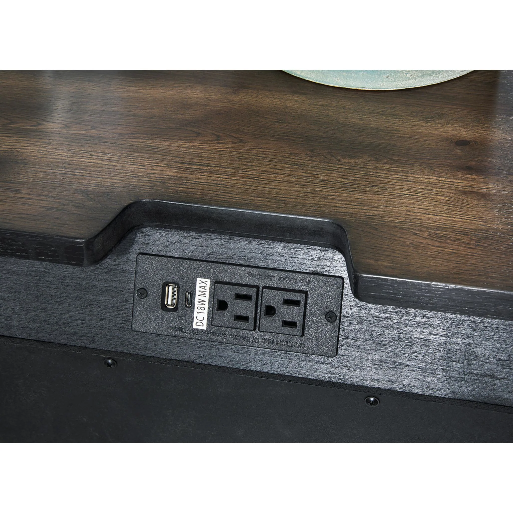 Veramond-Exclusive Nightstand - Image 3