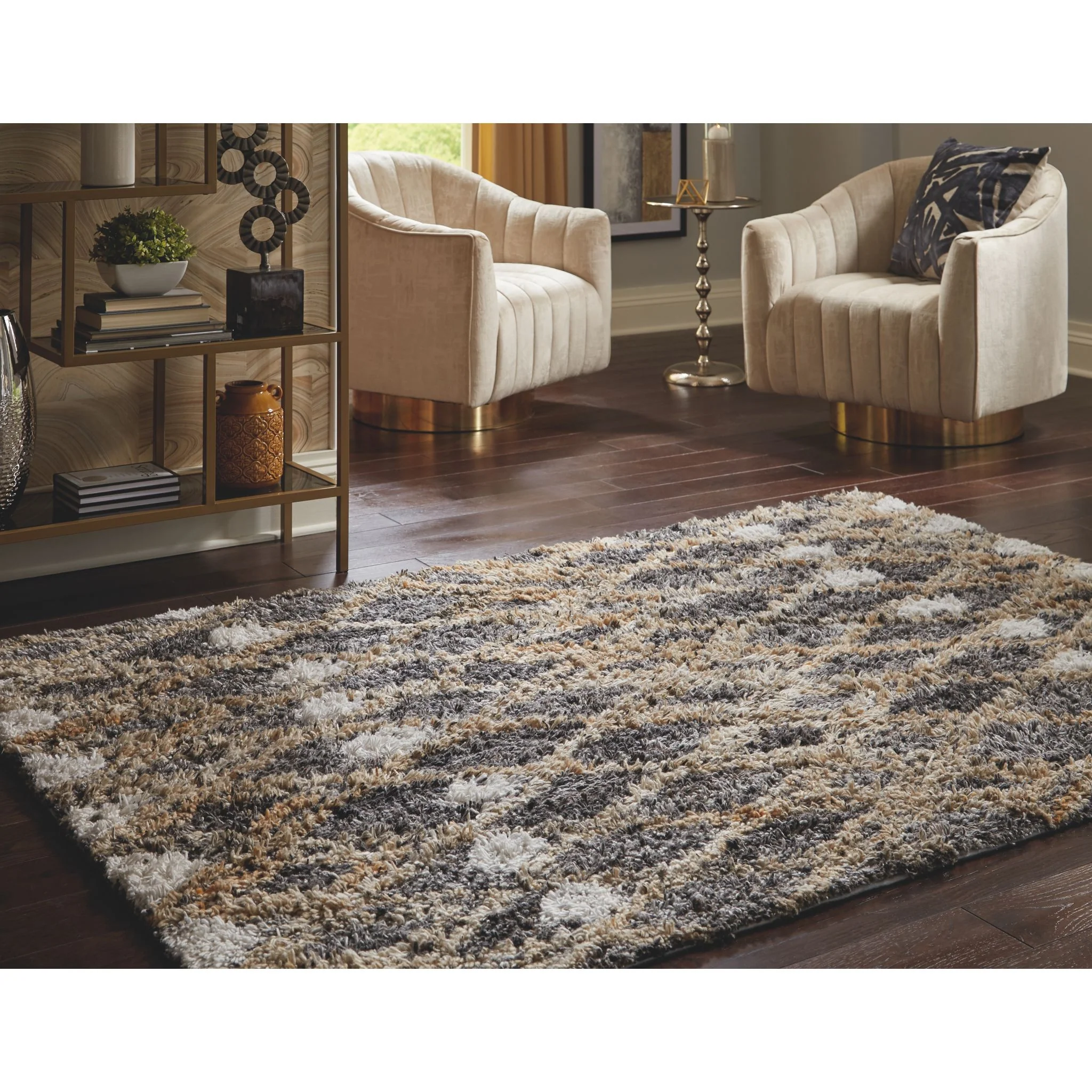 Vinmore Area Rug - Image 2