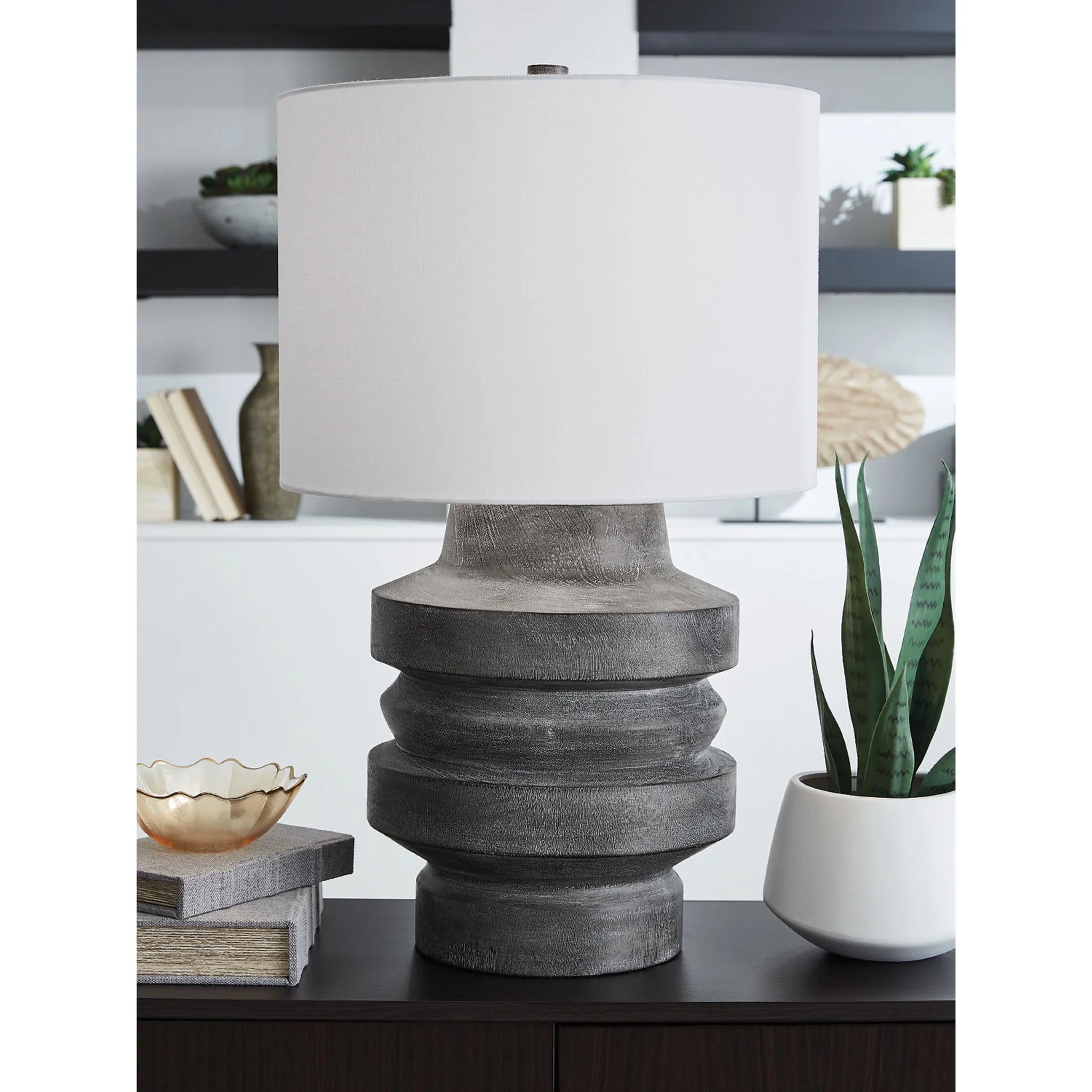 Wahida Table Lamp - Image 3