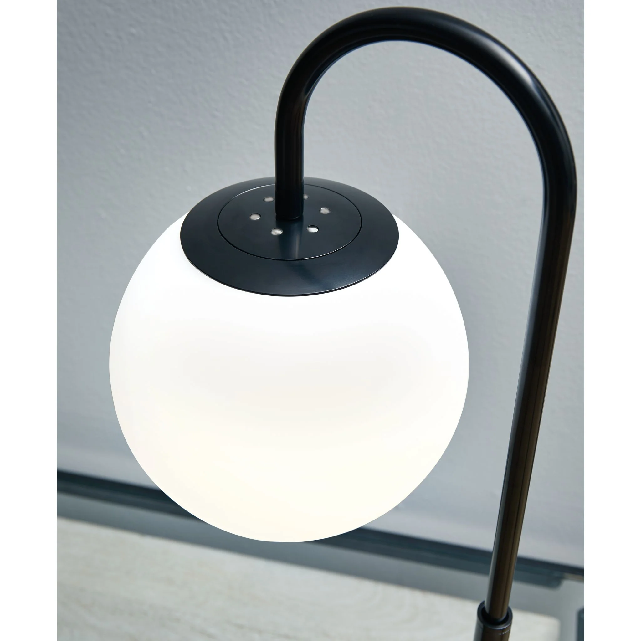 Walkford Desk Lamp (Single) - Image 3