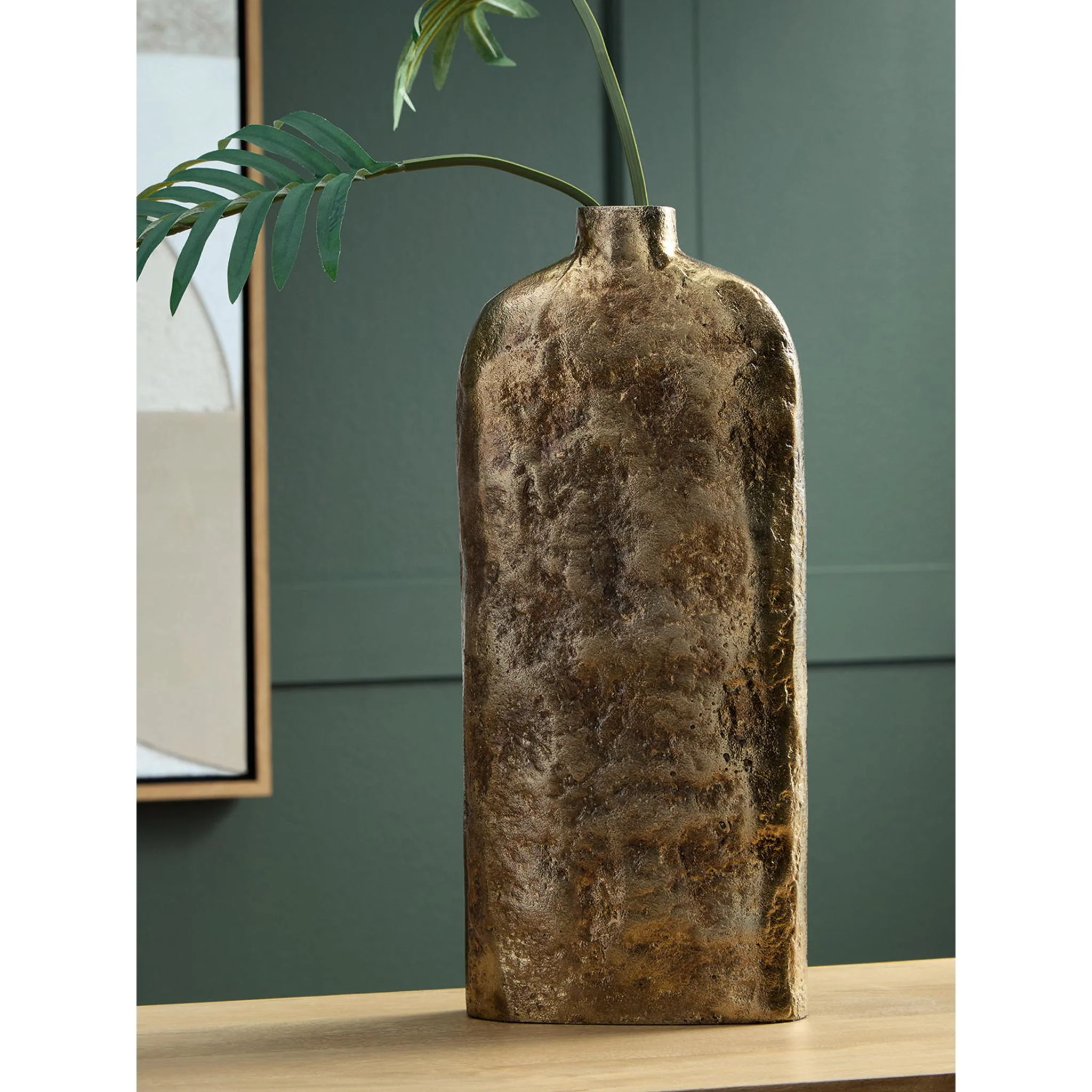 Wallmond Vase - Image 3