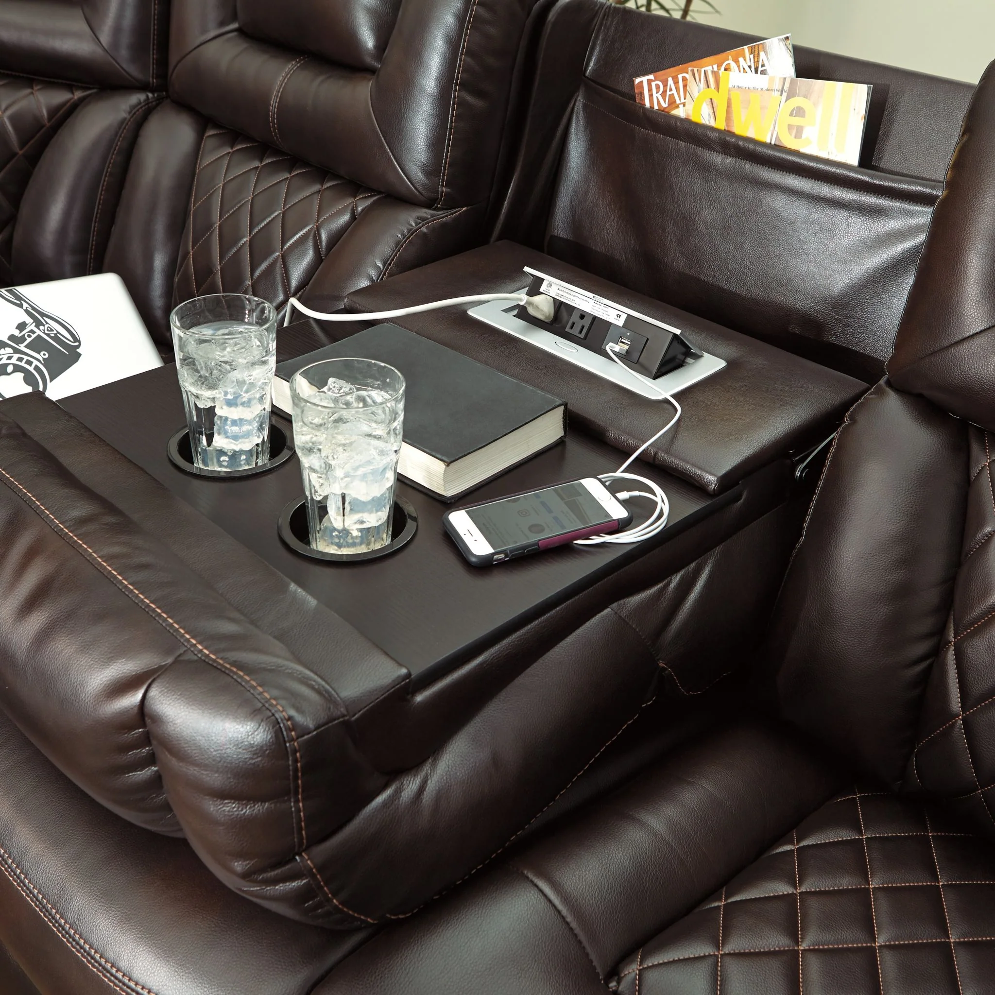 Warnerton Power Reclining Loveseat with Console and Adj Head - Image 12