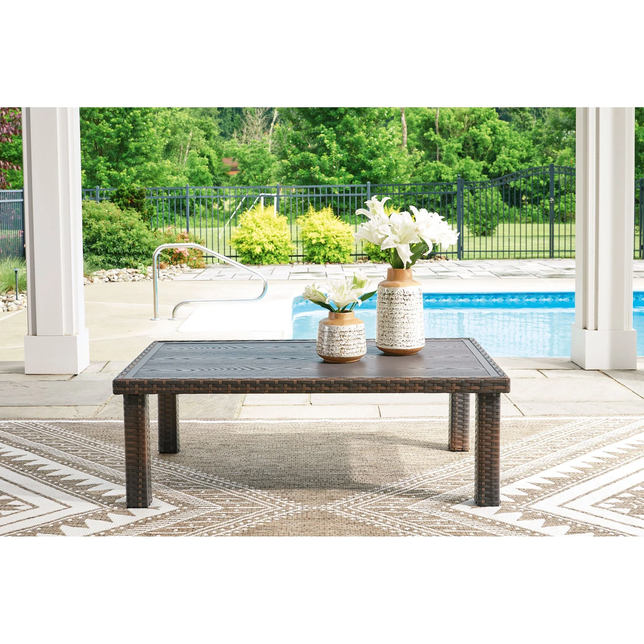 Wellingtons Peak Outdoor Coffee Table - Image 2